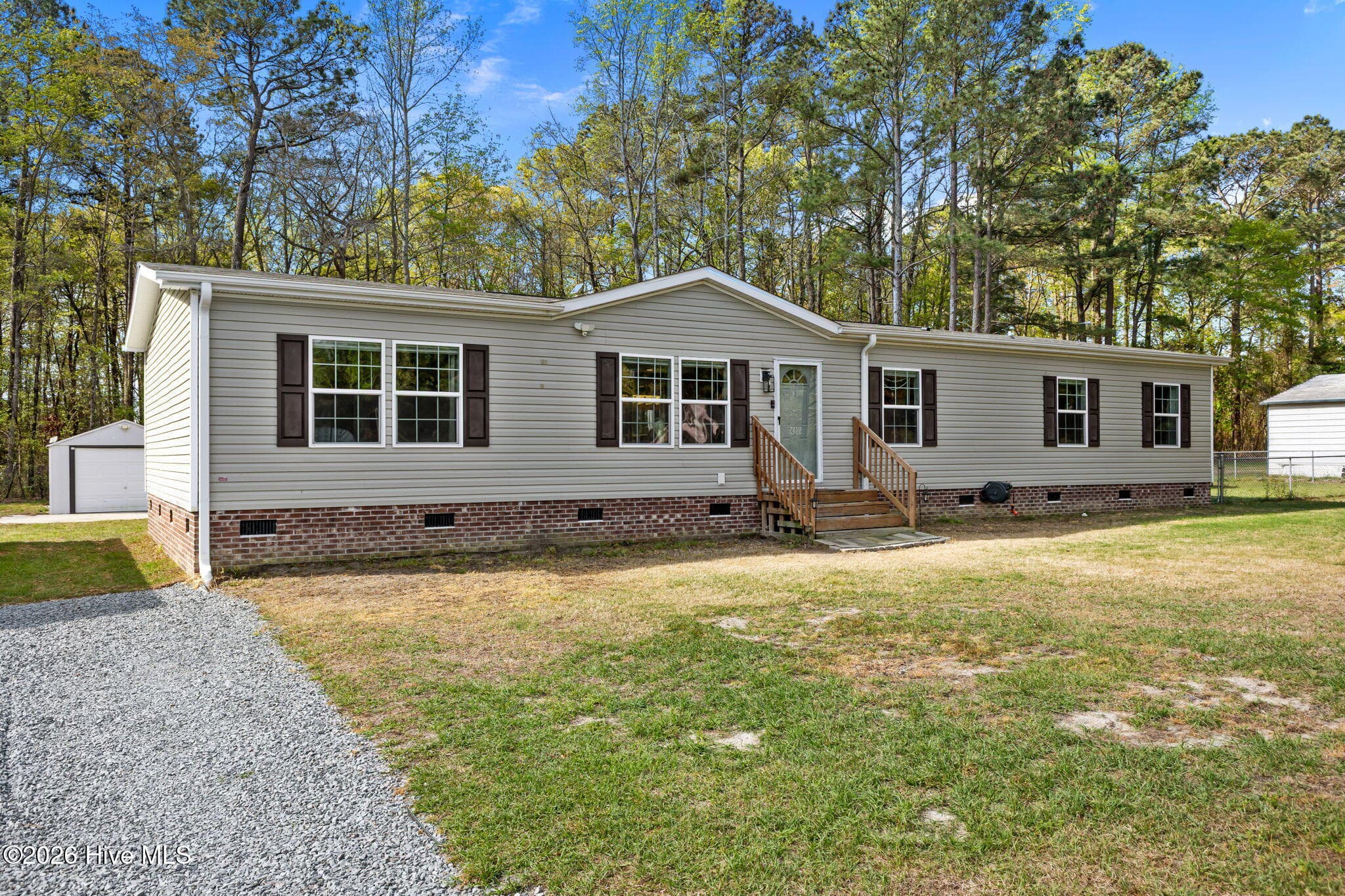 Manufactured Home at 7150 Faircloth Bridge Road, Stedman, NC 28391, Stedman, photo 2 of 44