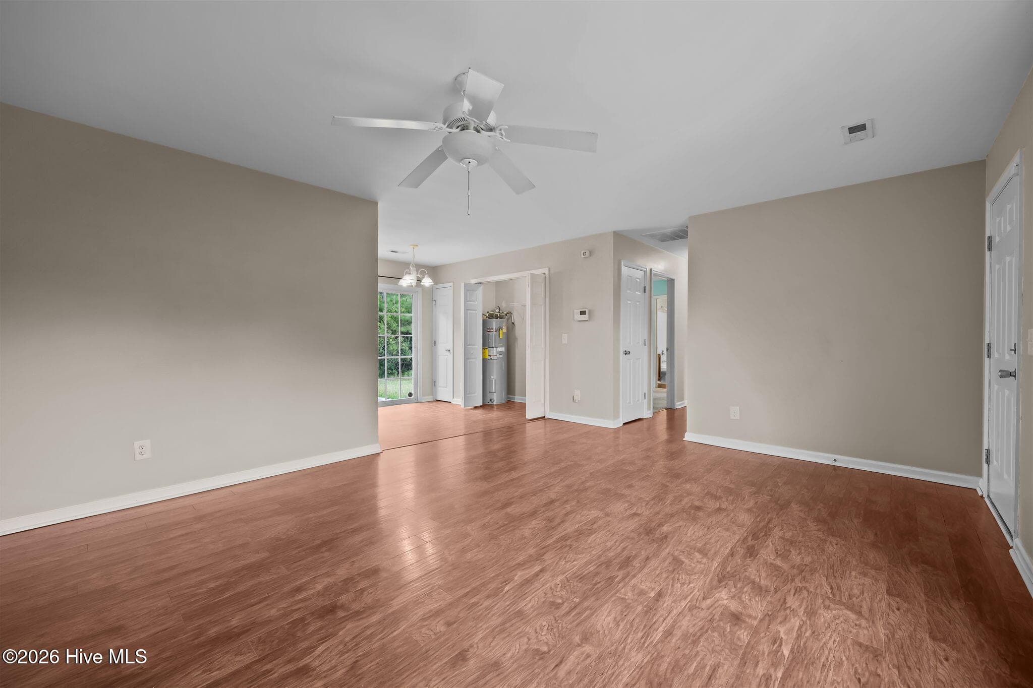Single Family Residence at 180 Ashbury Park Lane, Richlands, NC 28574, photo 6 of 43