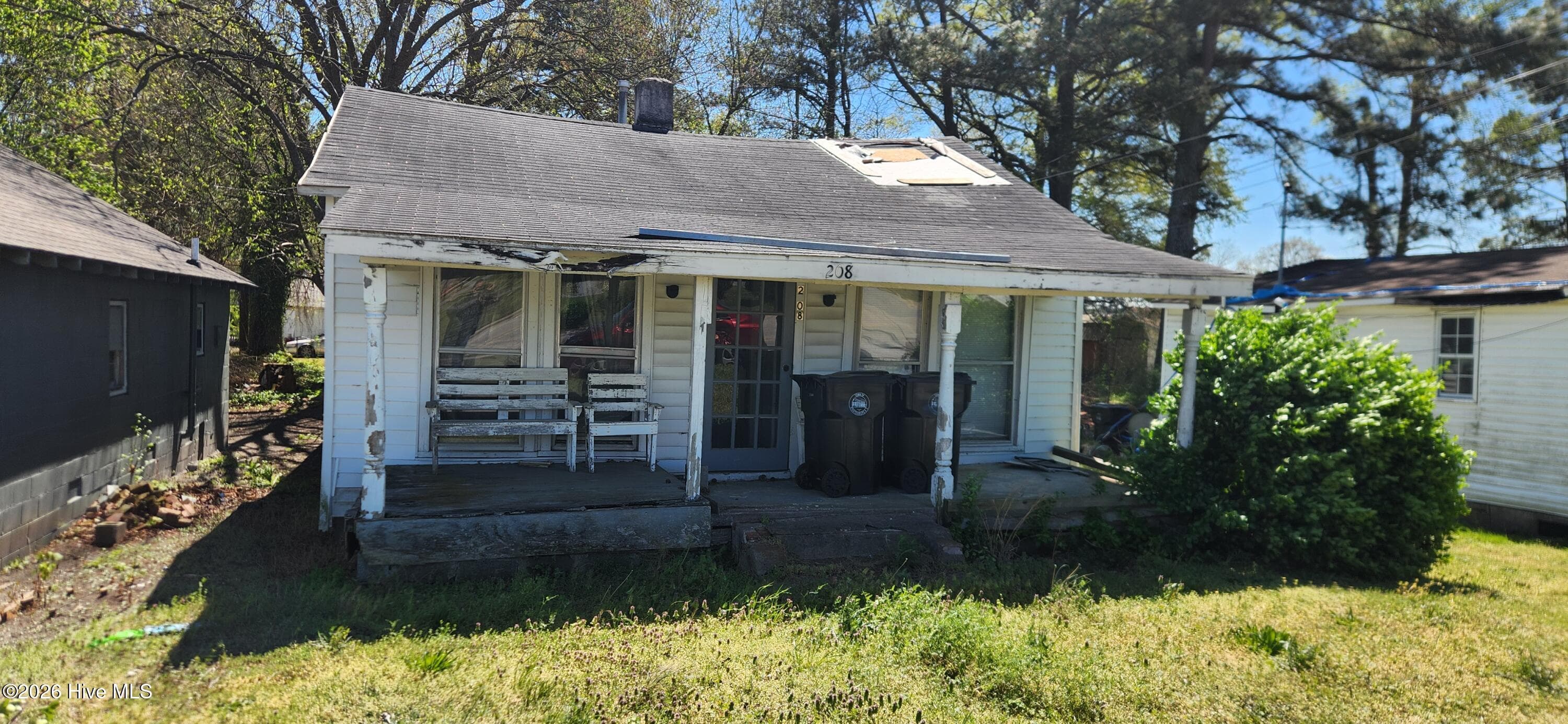 208 N Main Street, Stantonsburg, NC 27883