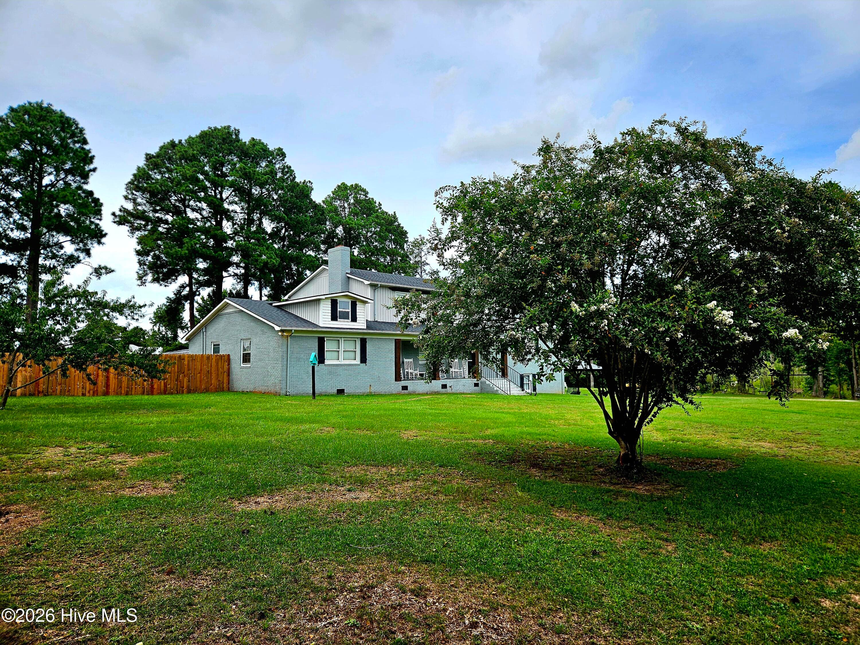 Single Family Residence at 4931 Faison Highway, Clinton, NC 28328, photo 6 of 58