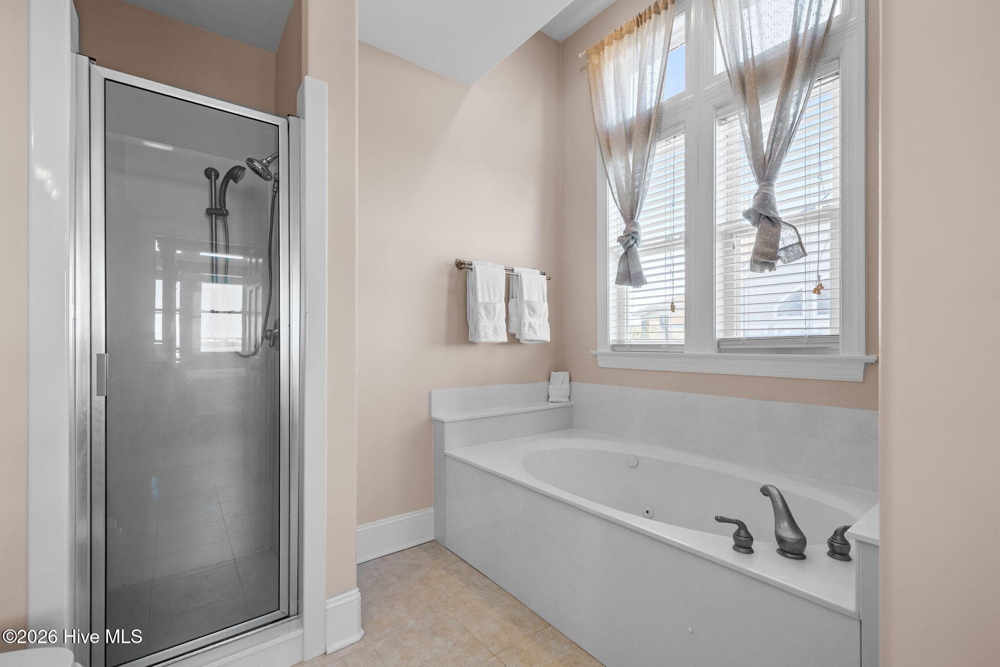 Principle Bath - 4204 Emerald Drive, Emerald Isle, NC 28594