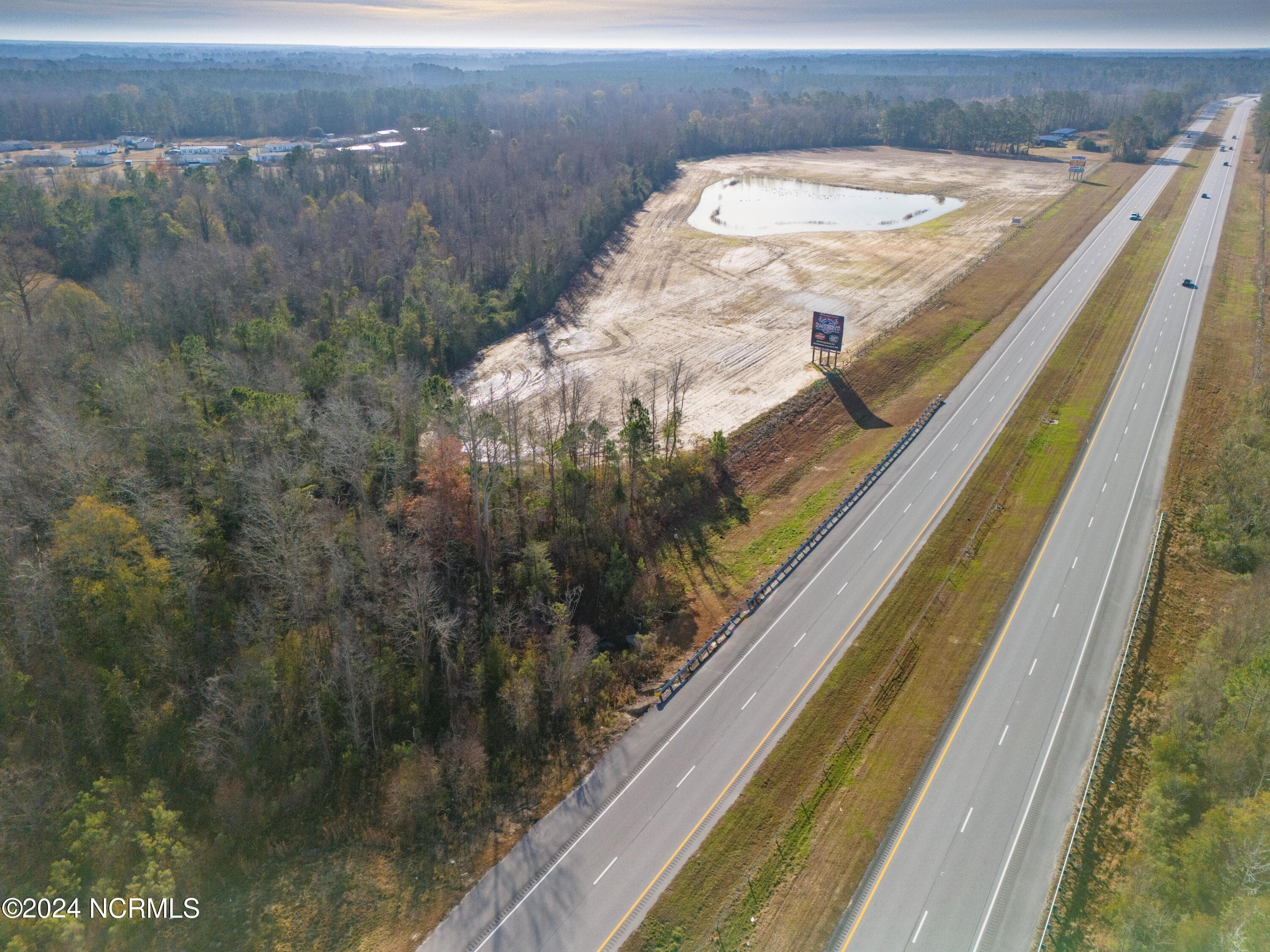 Undeveloped at 24 Acres White Oak River Road, Maysville, NC 28555, photo 8 of 17