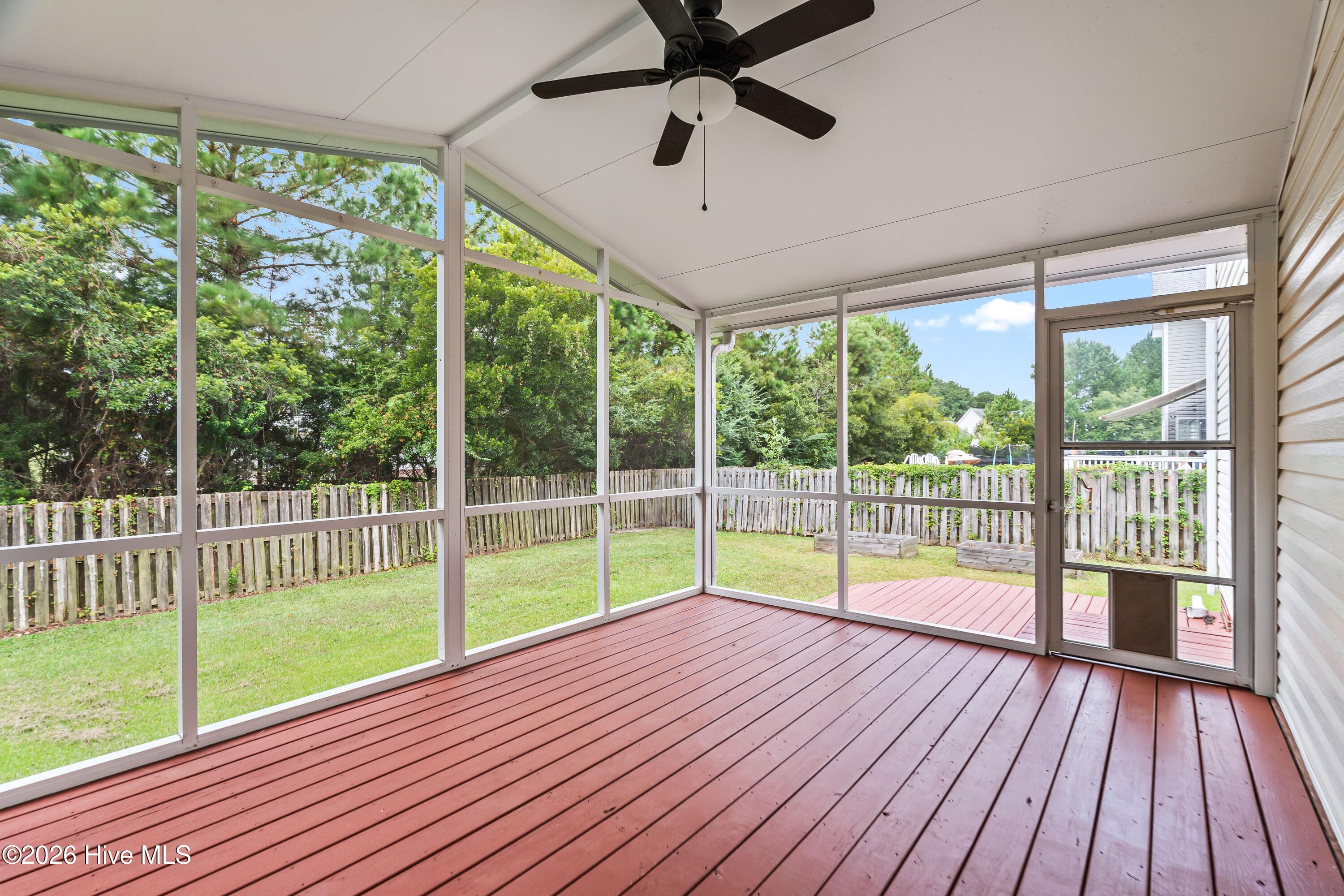 Single Family Residence at 109 Cypress Bay Drive, Jacksonville, NC 28546, photo 31 of 37