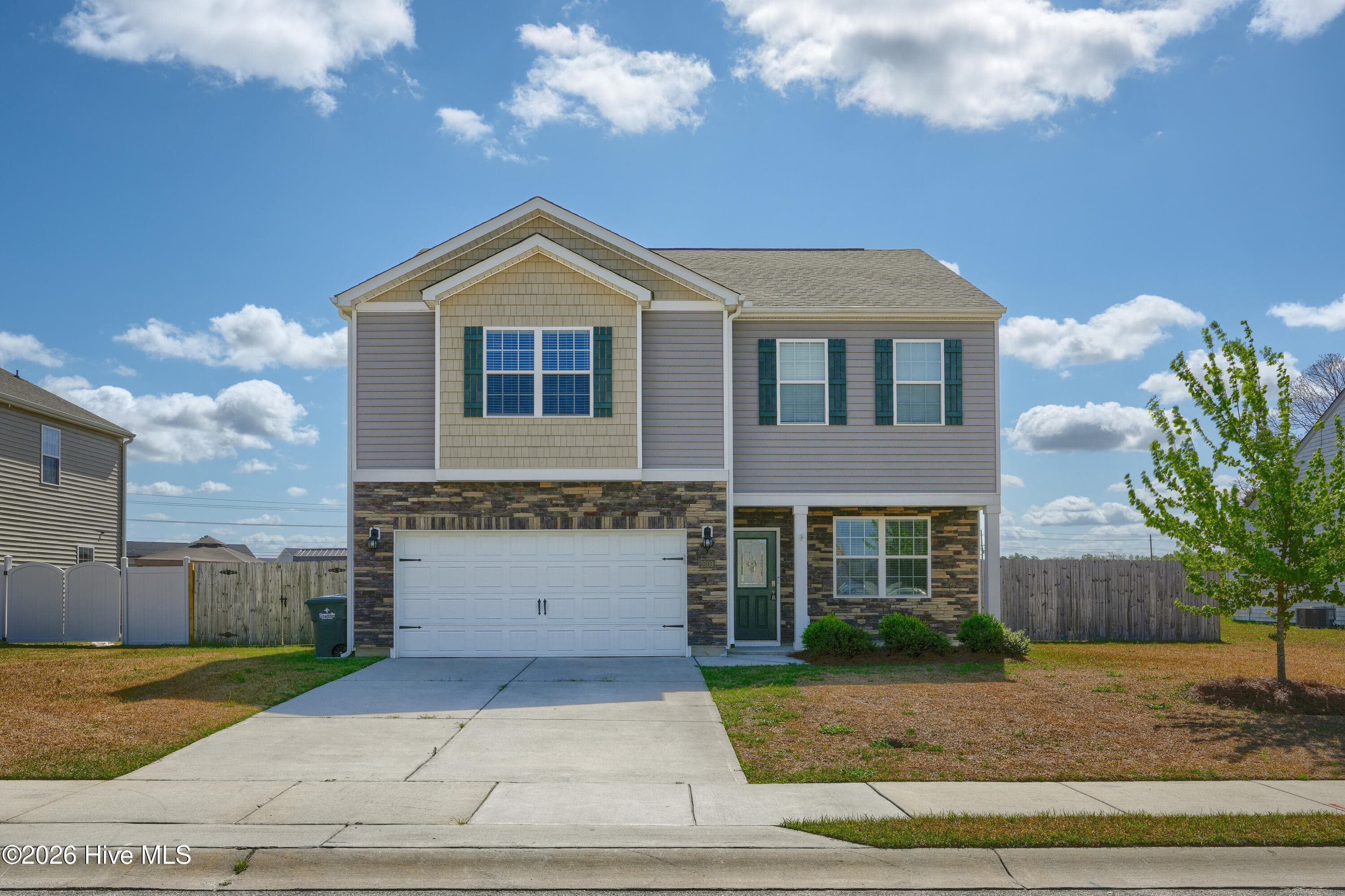 Single Family Residence at 1009 Josh Court, Greenville, NC 27834, photo 4 of 53