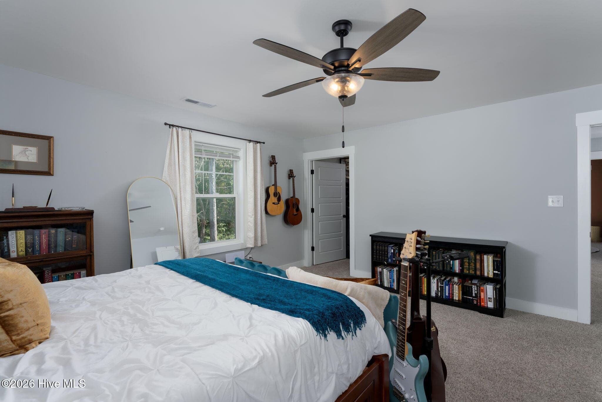 Single Family Residence at 541 Moss Lake Lane, Holly Ridge, NC 28445, photo 2 of 5