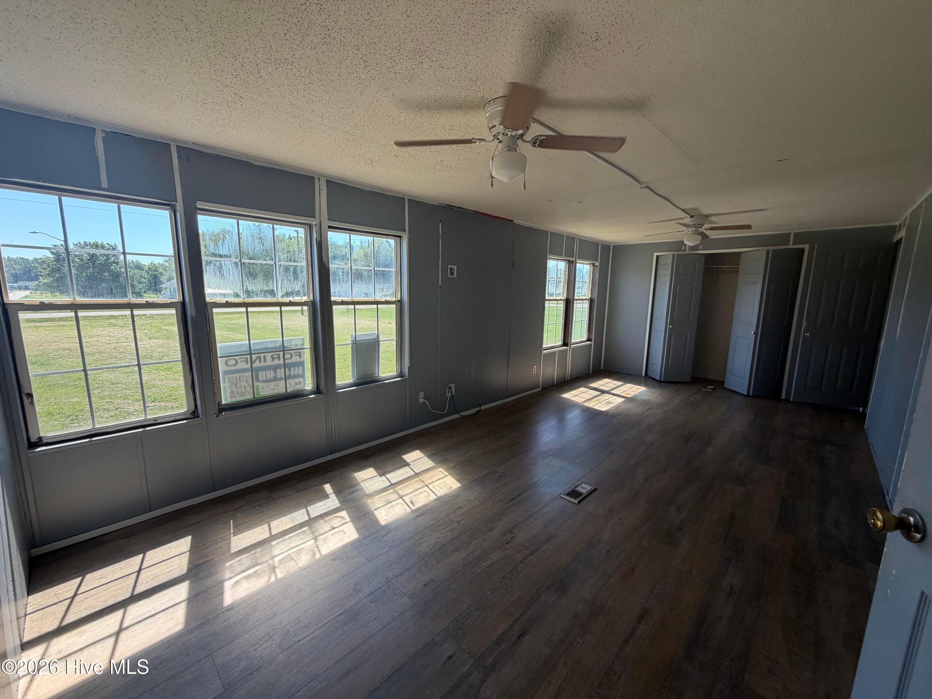 Manufactured Home at 2976 Bynum Farm Road, Pinetops, NC 27864, photo 12 of 23