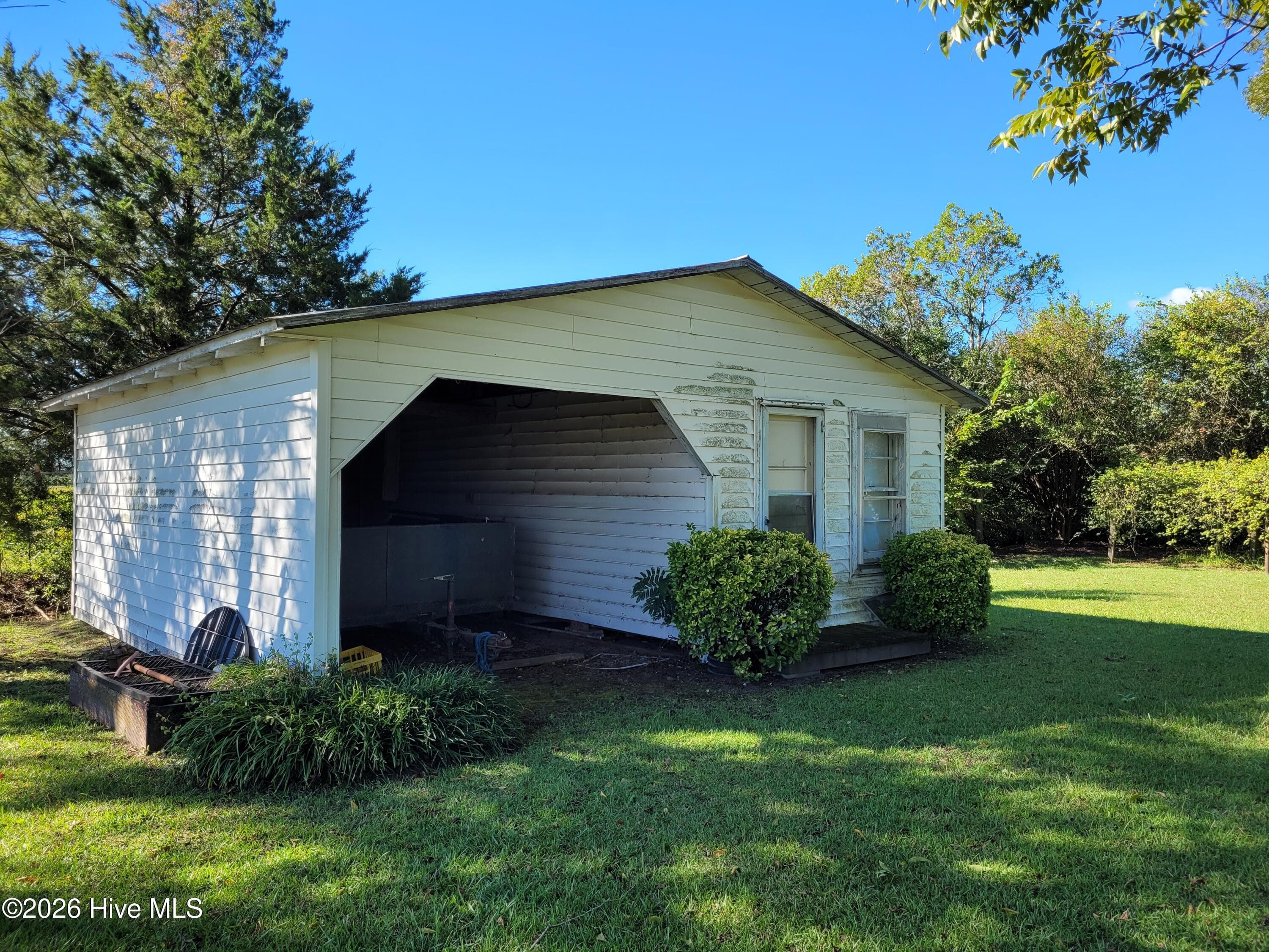 Carport with Finished Storage Room or Office - 1554 Nc 102 E, Ayden, NC 28513