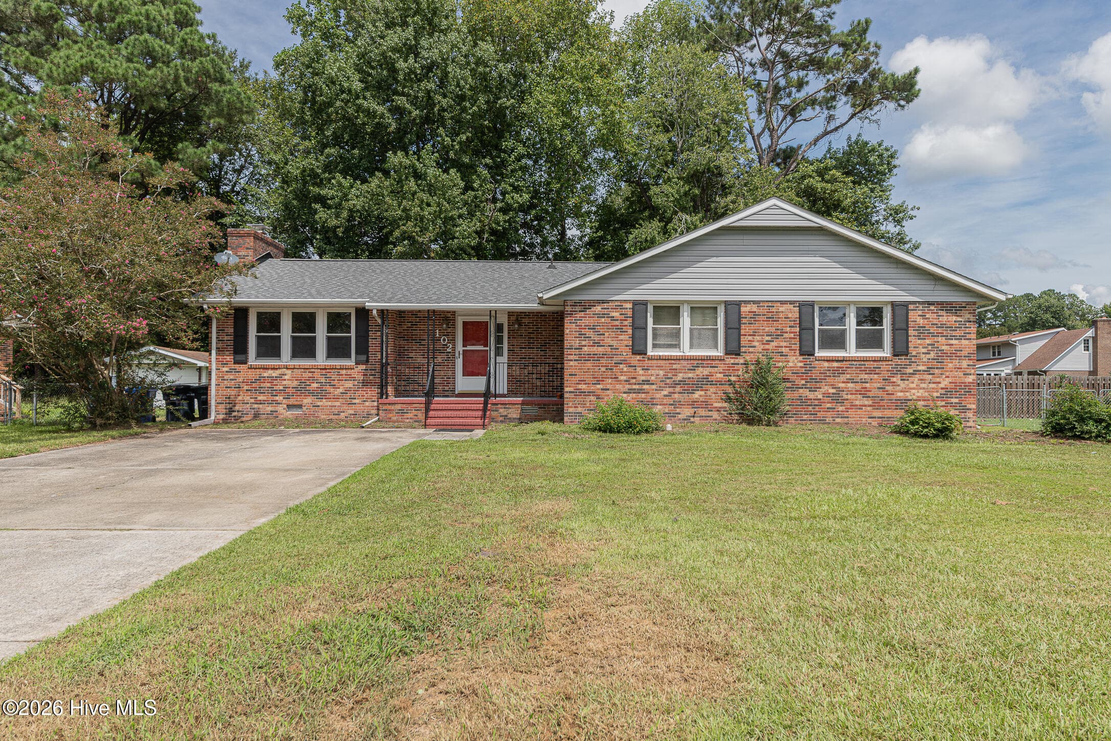 102 Lionel Avenue, Jacksonville, NC 28540