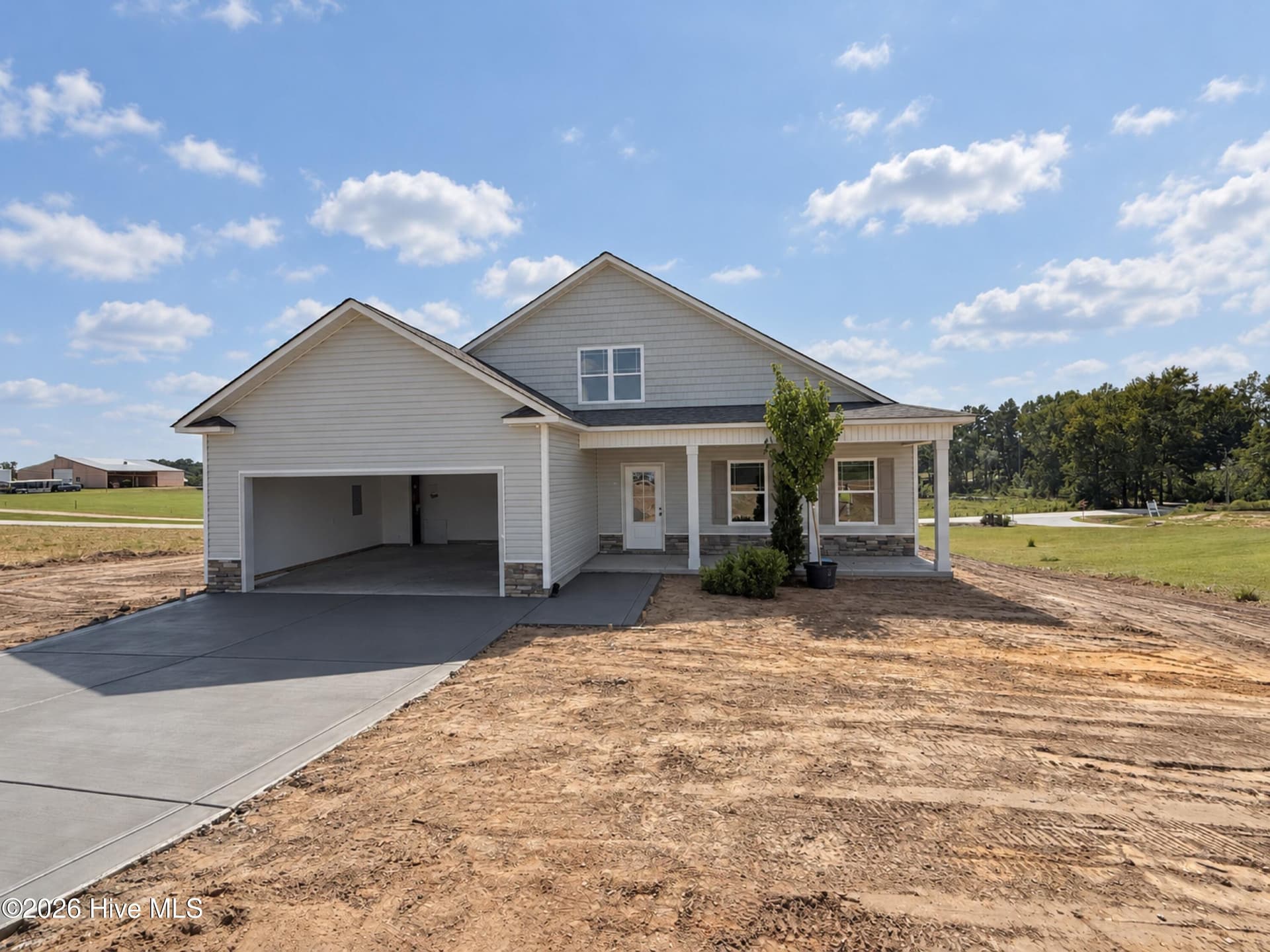 Single Family Residence at 14 Silver Court, Smithfield, NC 27577, photo 7 of 61