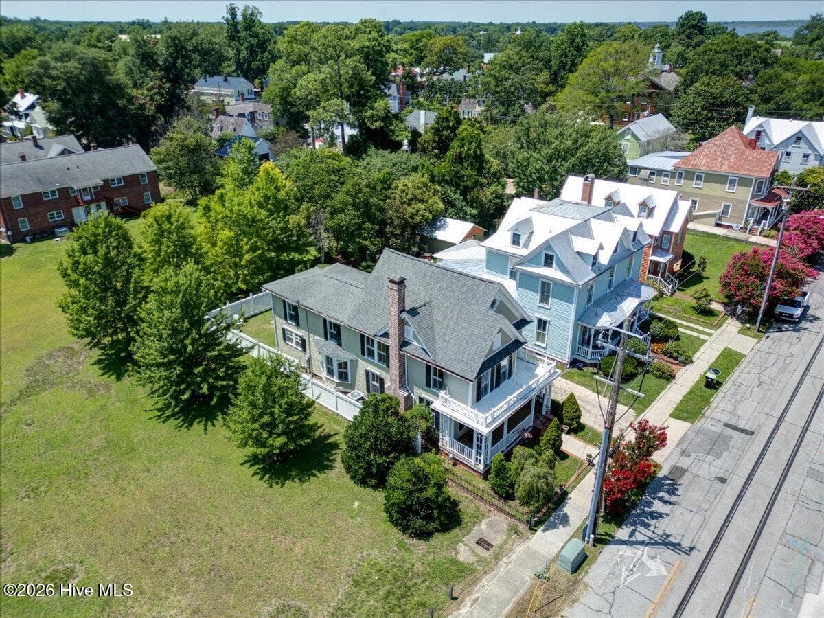 Single Family Residence at 405 Hancock Street, New Bern, NC 28560, photo 68 of 113