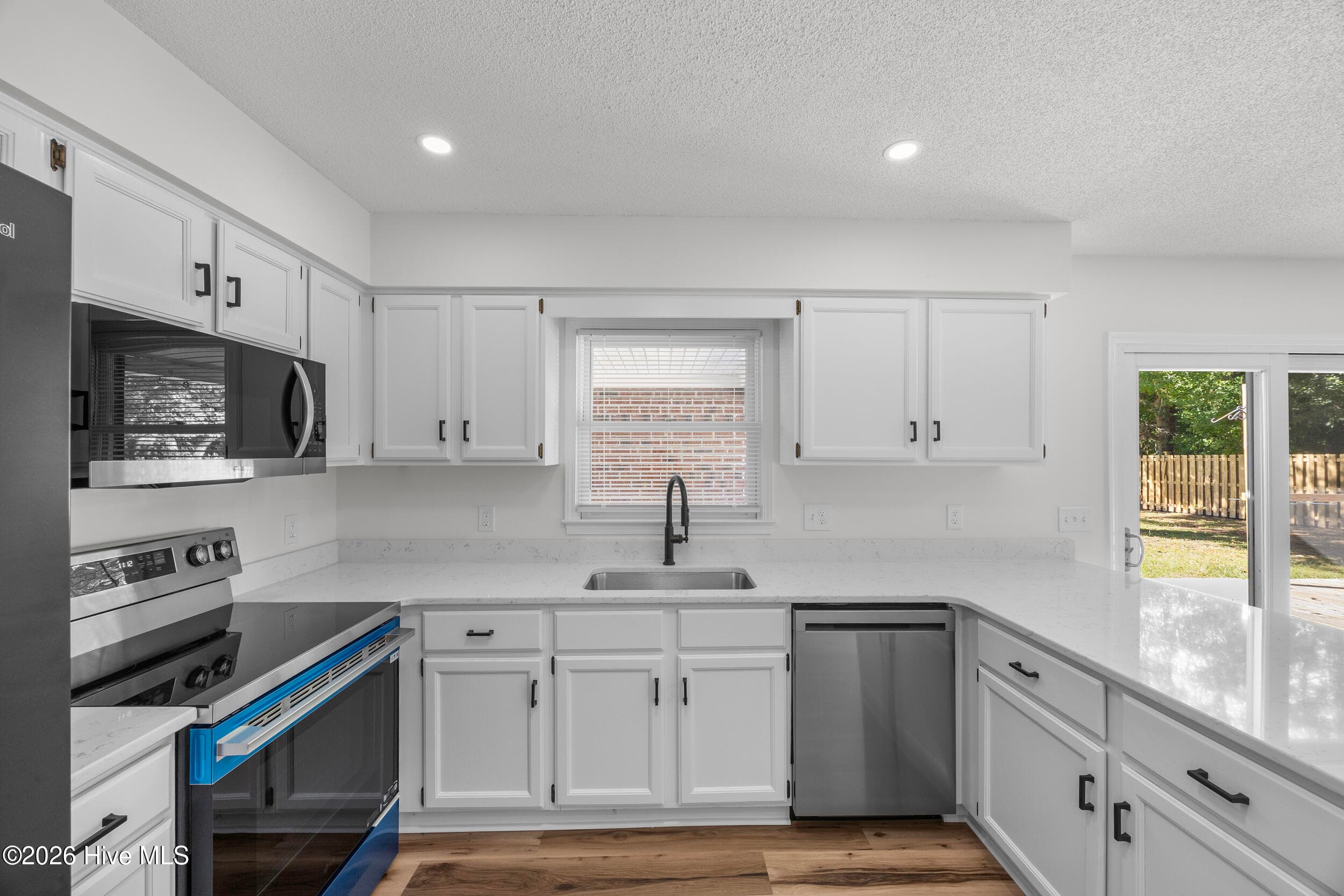 Single Family Residence at 1101 Hunting Ridge Road, Wilmington, NC 28412, photo 11 of 51