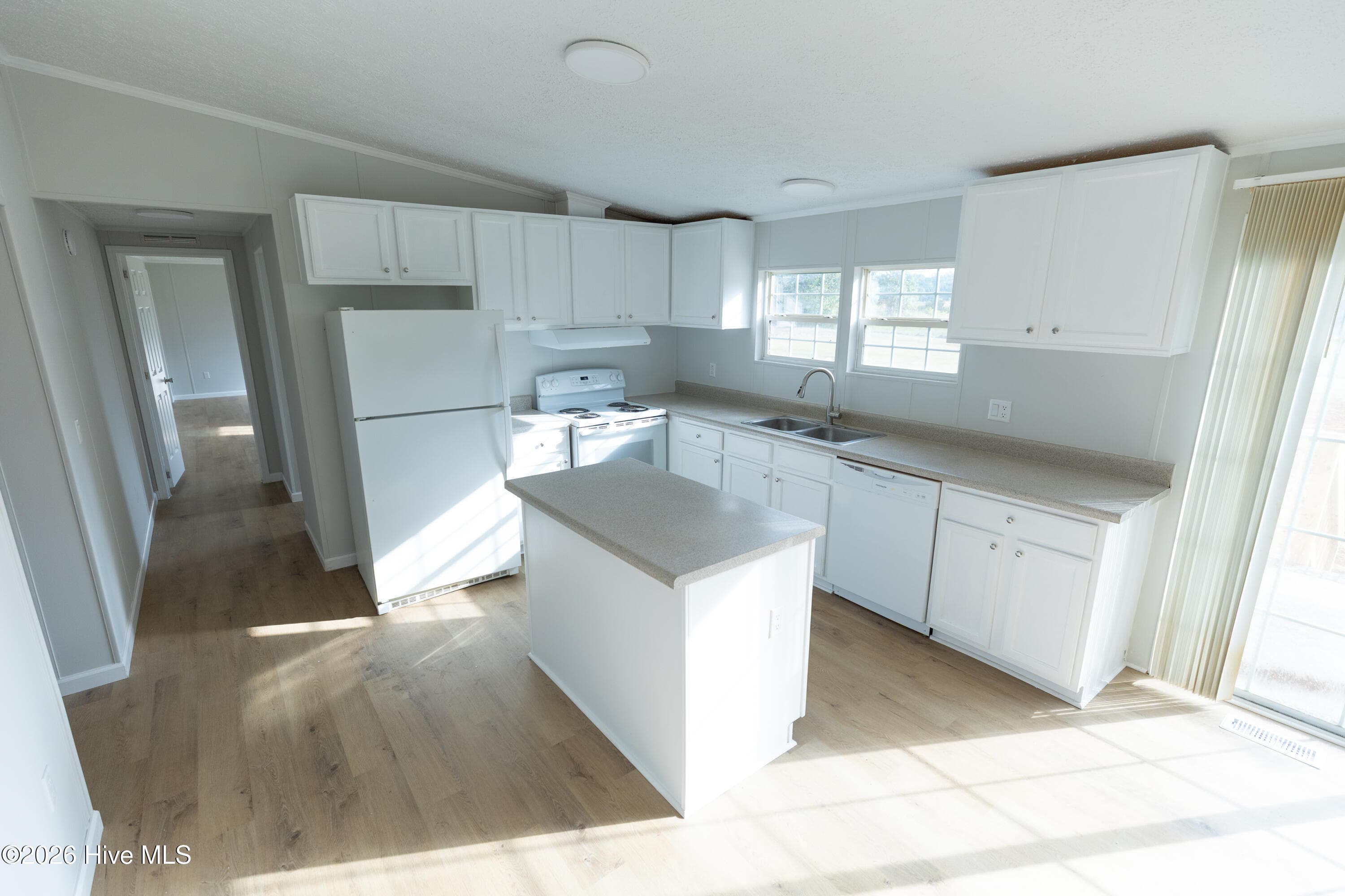 Manufactured Home at 5105 Zulas Place S, Wilson, NC 27893, Wilson, photo 15 of 40