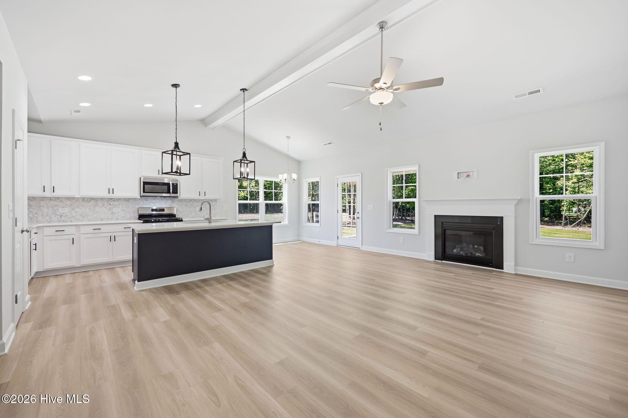 Single Family Residence at 2980 Tucker Hill Drive, Grimesland, NC 27837, photo 13 of 63