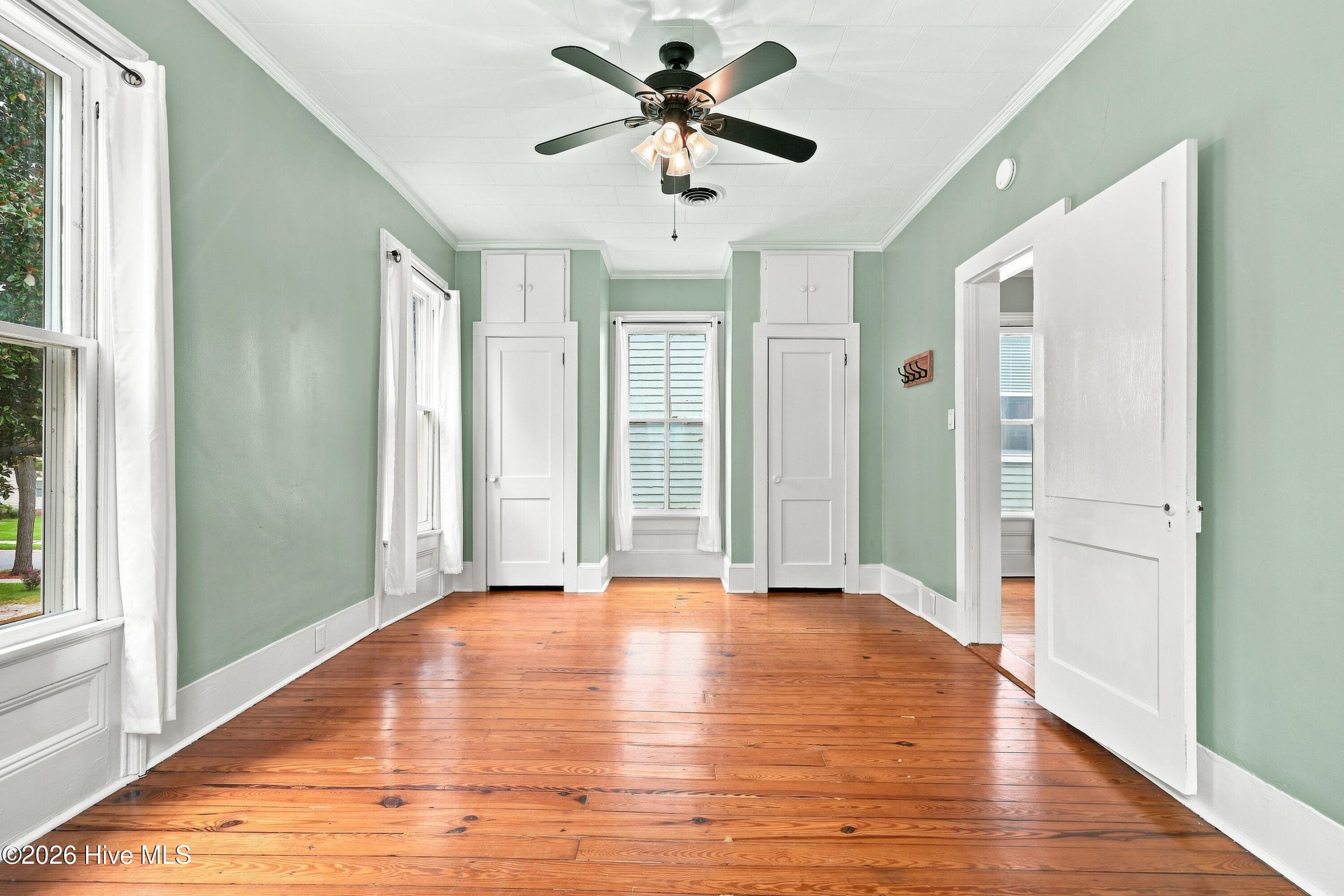 Single Family Residence at 403 N Market Street, Washington, NC 27889, photo 35 of 50