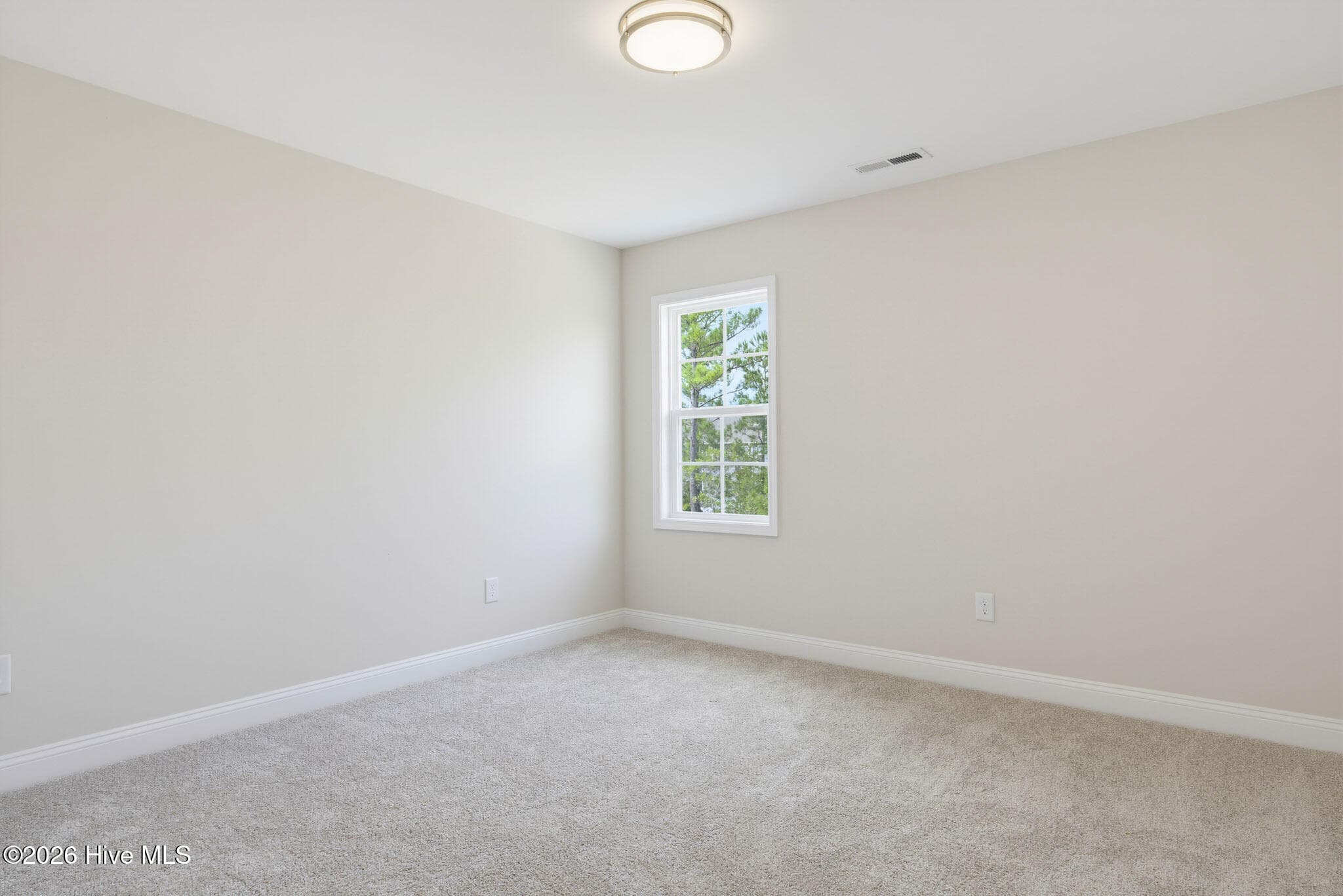 Townhouse at 305 Coastal Reef Court, Holly Ridge, NC 28445, photo 12 of 27