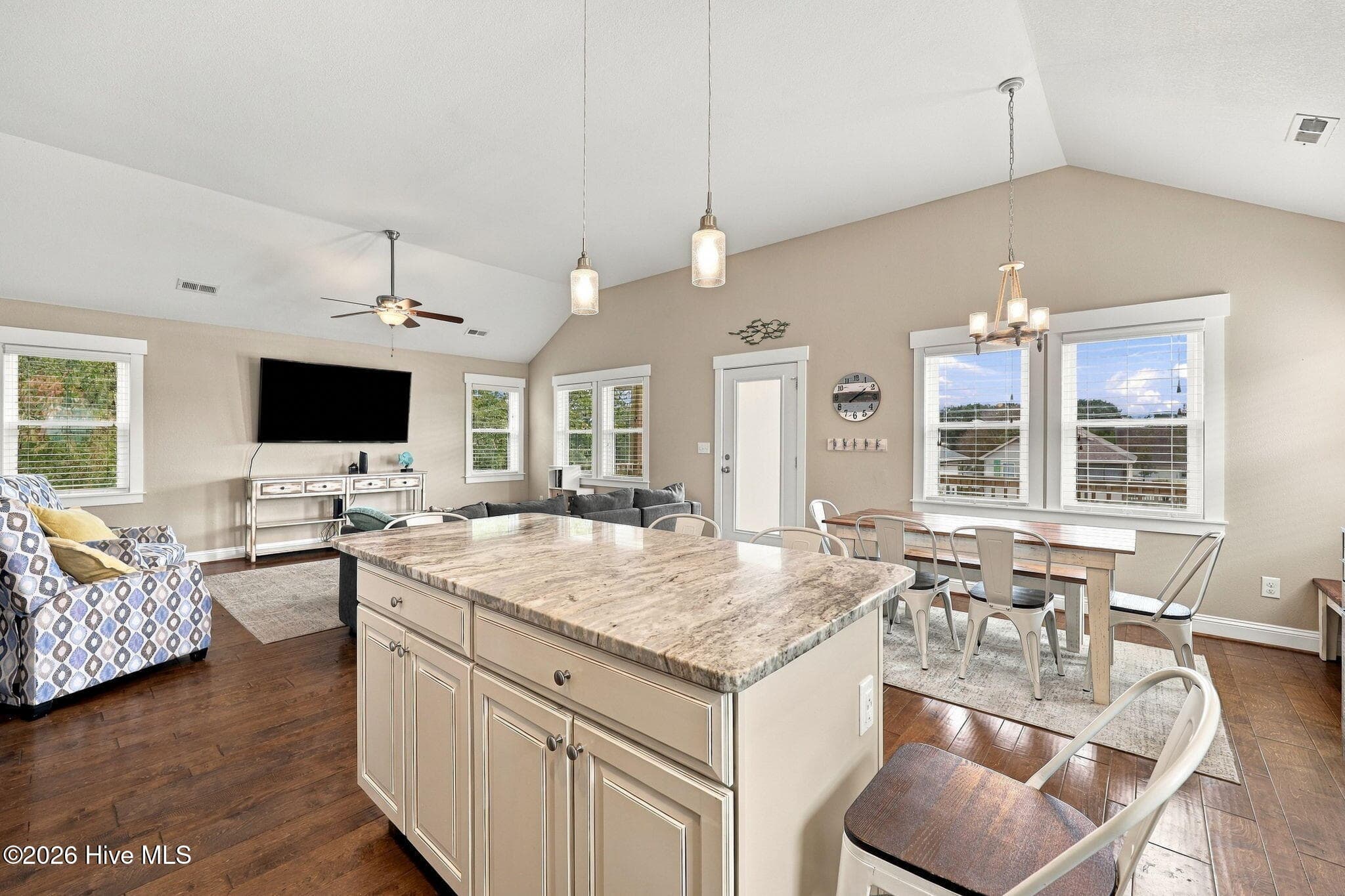 Single Family Residence at 604 W 3rd Street, Kill Devil Hills, NC 27948, photo 13 of 42