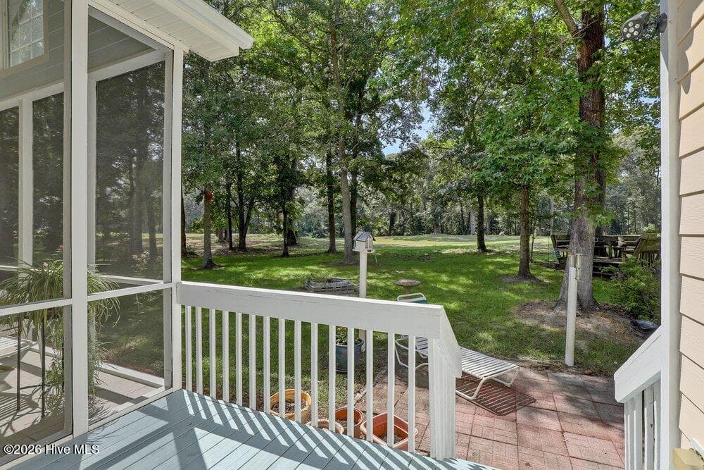 Single Family Residence at 615 Ravenswood Road, Hampstead, NC 28443, photo 12 of 47
