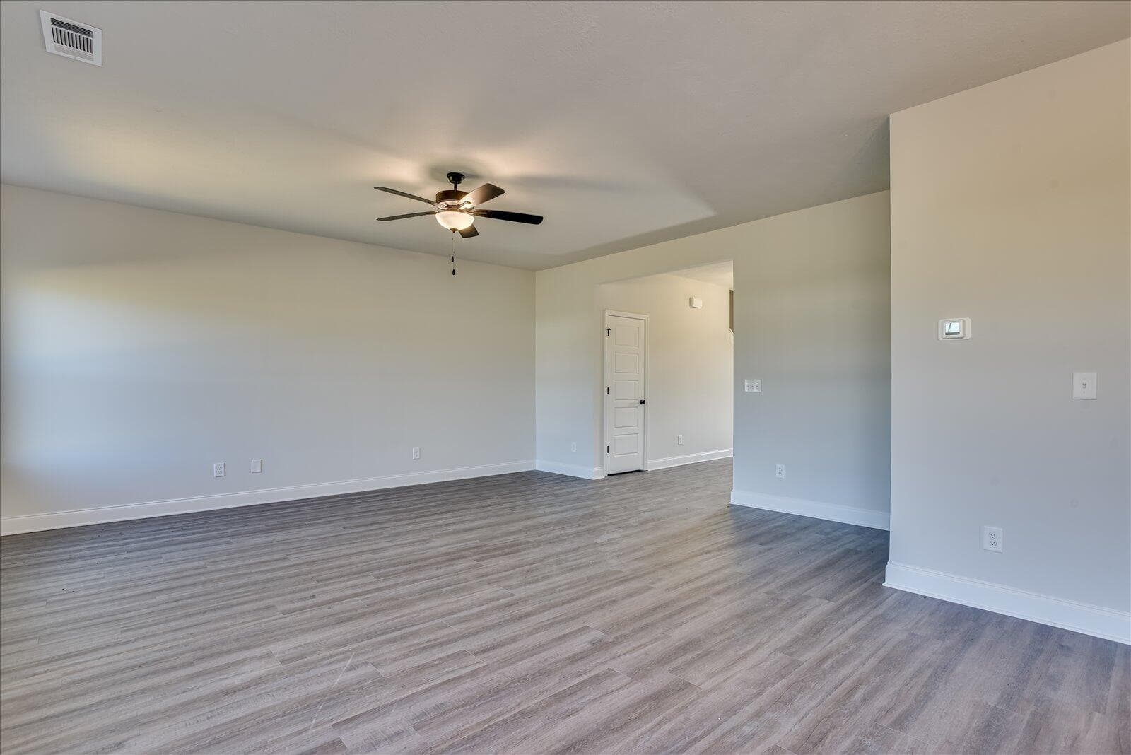 Single Family Residence at 850 Sweetgrass Circle, Harlem, GA 30814, photo 20 of 77