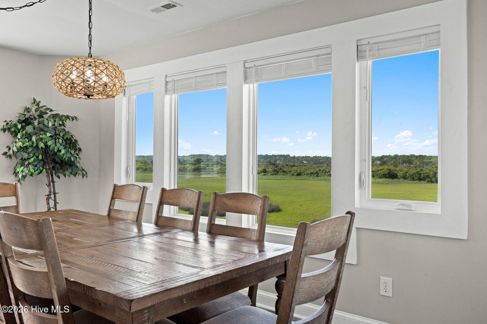 Single Family Residence at 598 Ocean Boulevard W, Holden Beach, NC 28462, photo 15 of 68