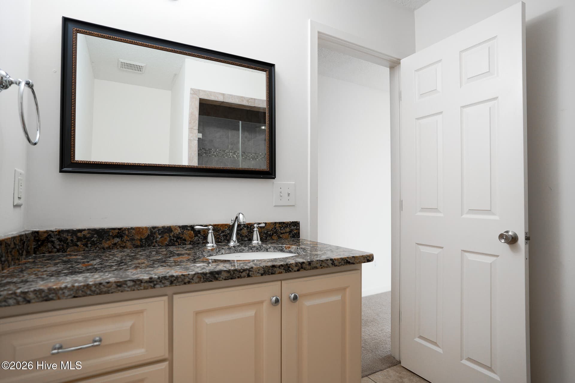 Townhouse at 211 Inland Greens Circle, Wilmington, NC 28405, photo 43 of 114