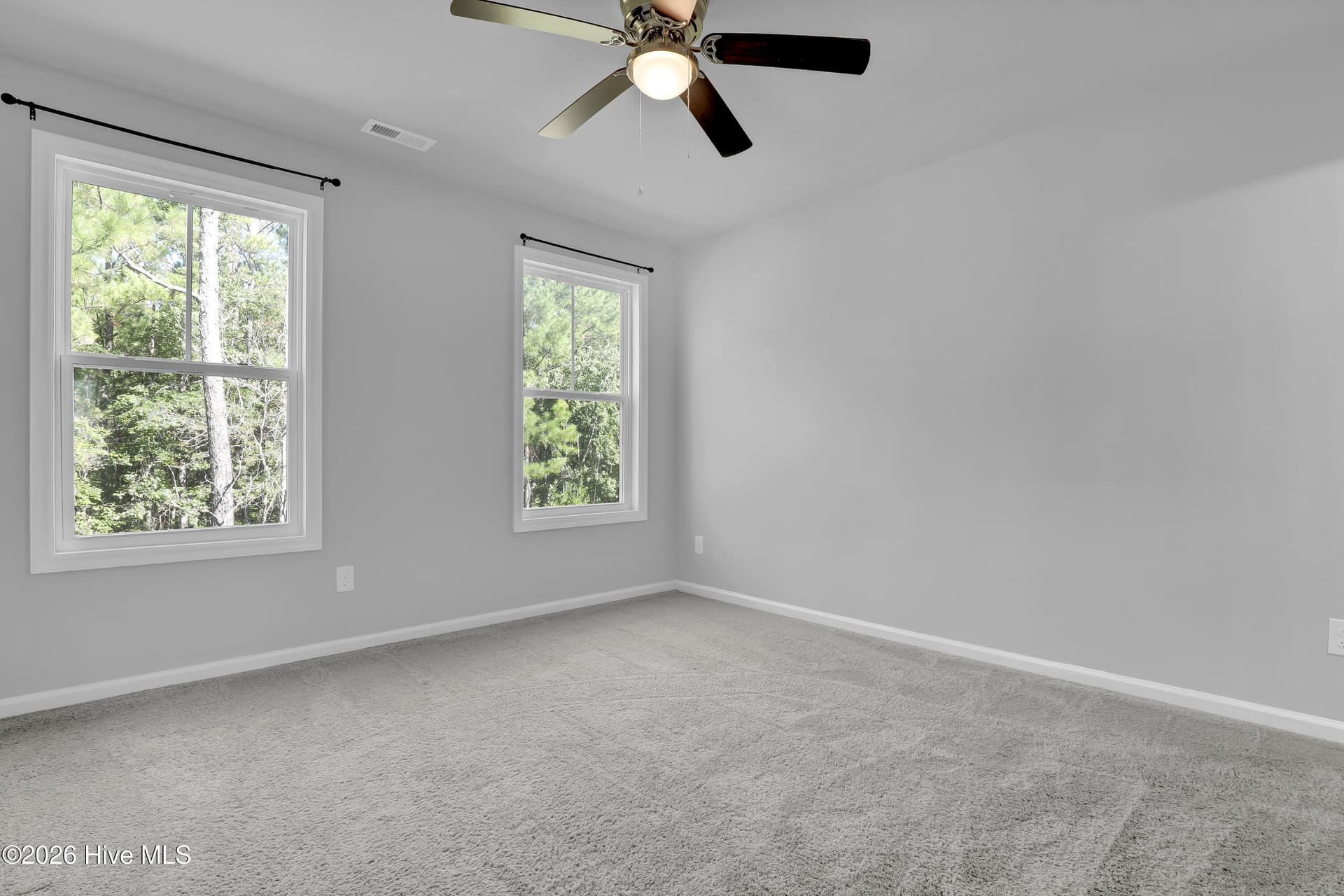Townhouse at 188 Buckhorn Avenue, Holly Ridge, NC 28445, photo 20 of 26