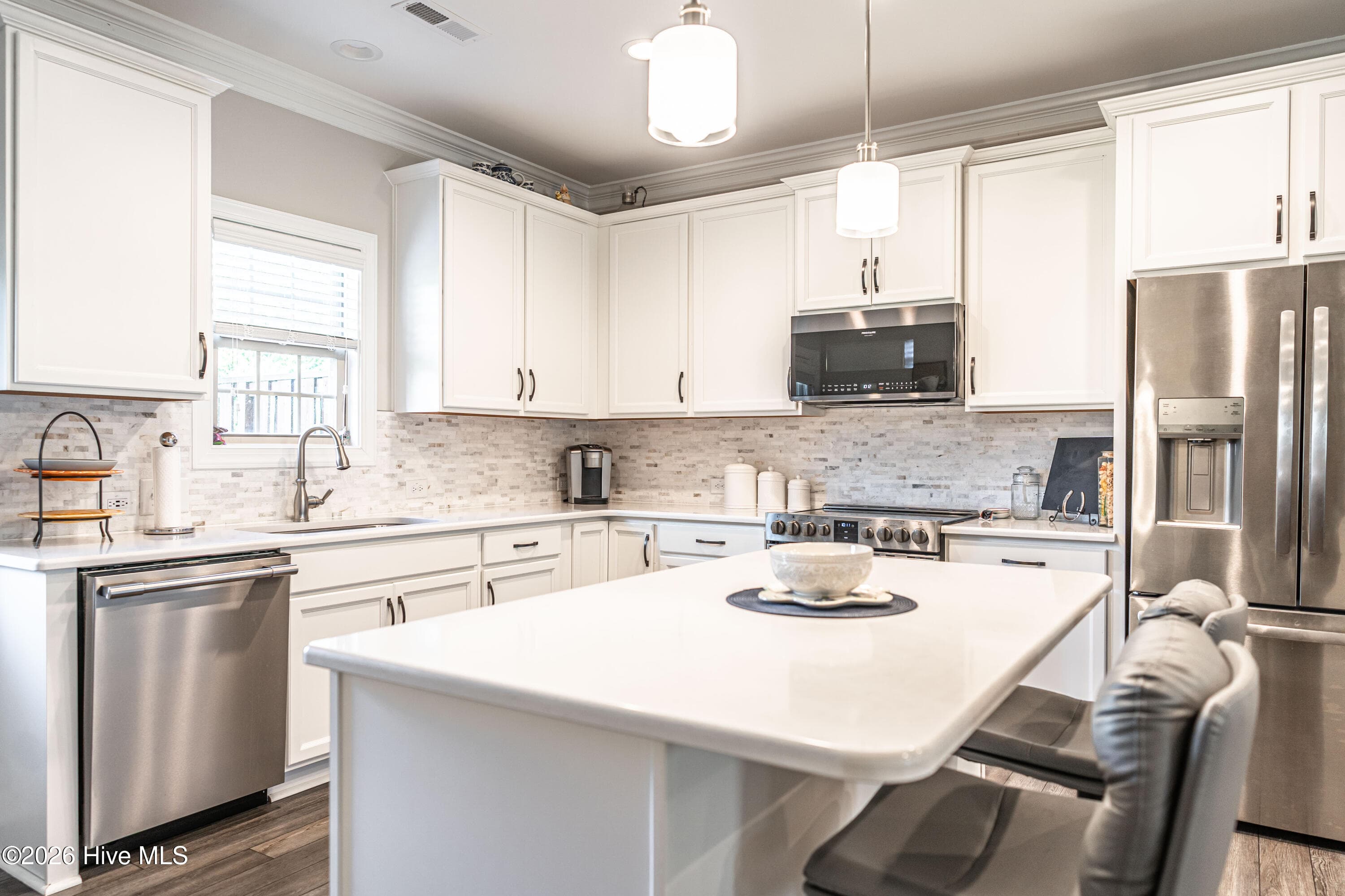 Townhouse at 124 Lark Drive, Pinehurst, NC 28374, photo 11 of 54