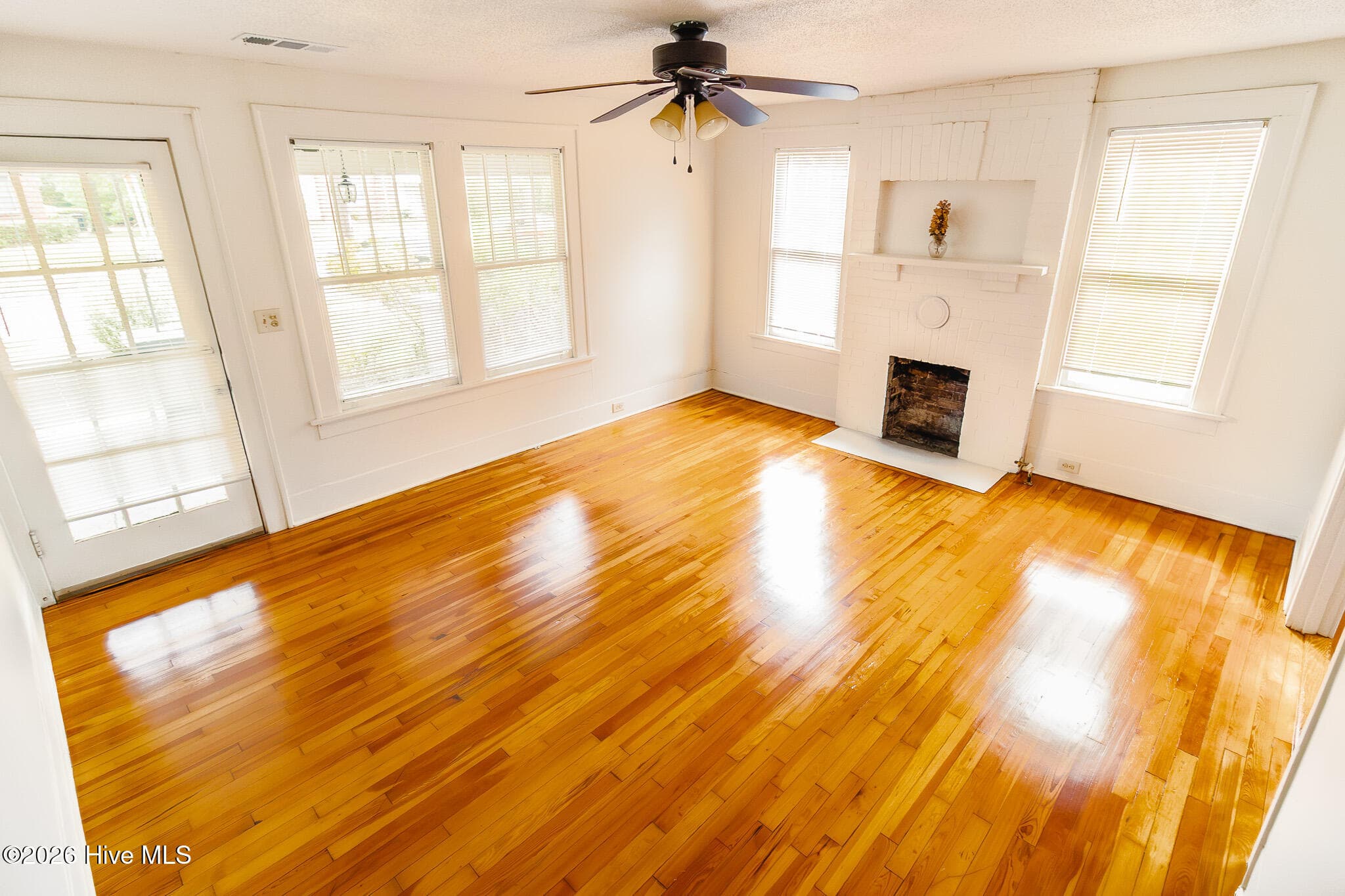 Single Family Residence at 2517 Wrightsboro Road, Augusta, GA 30904, photo 3 of 62