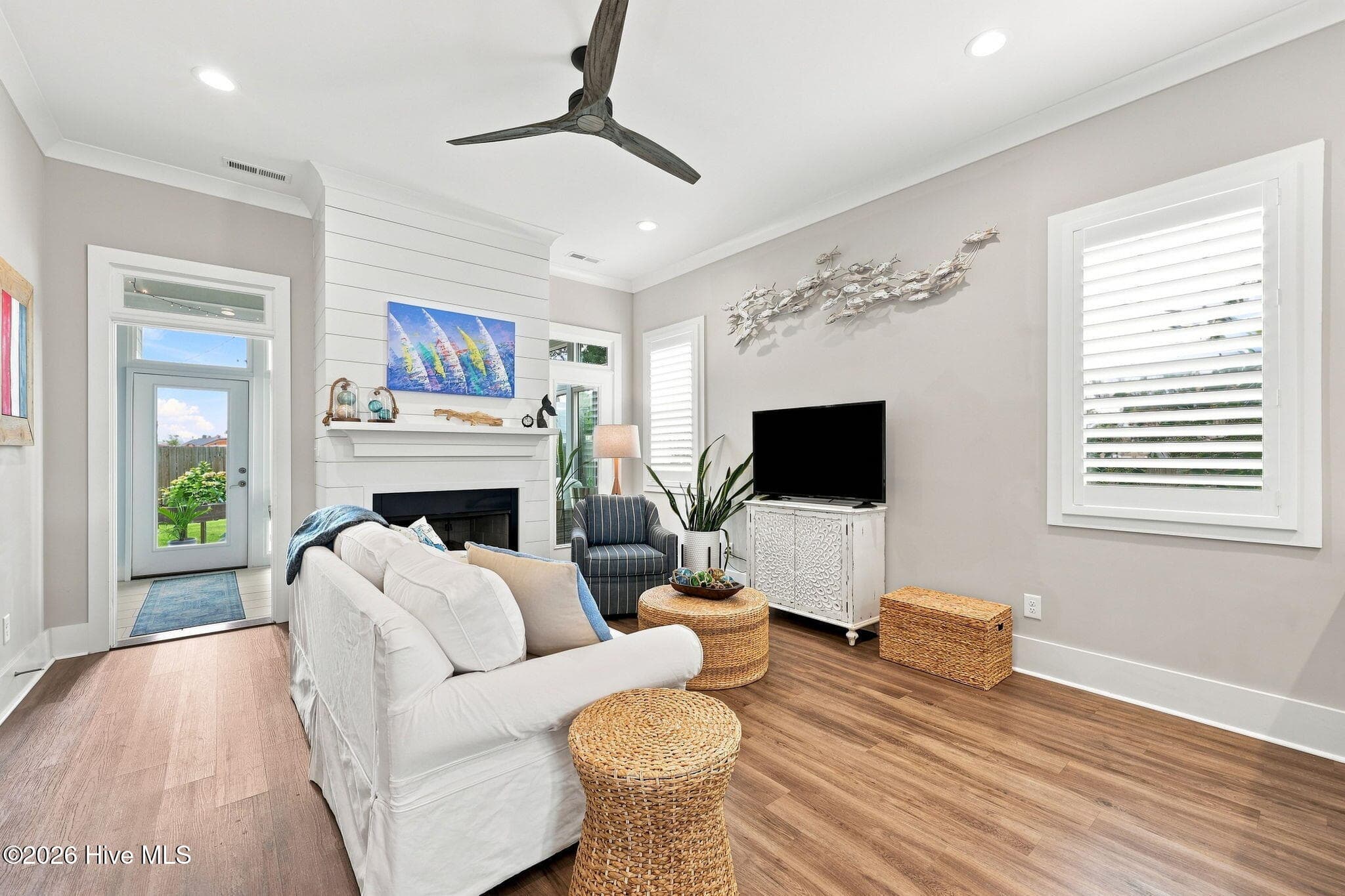 Single Family Residence at 100 Sea Grove Lane, Beaufort, NC 28516, photo 5 of 53