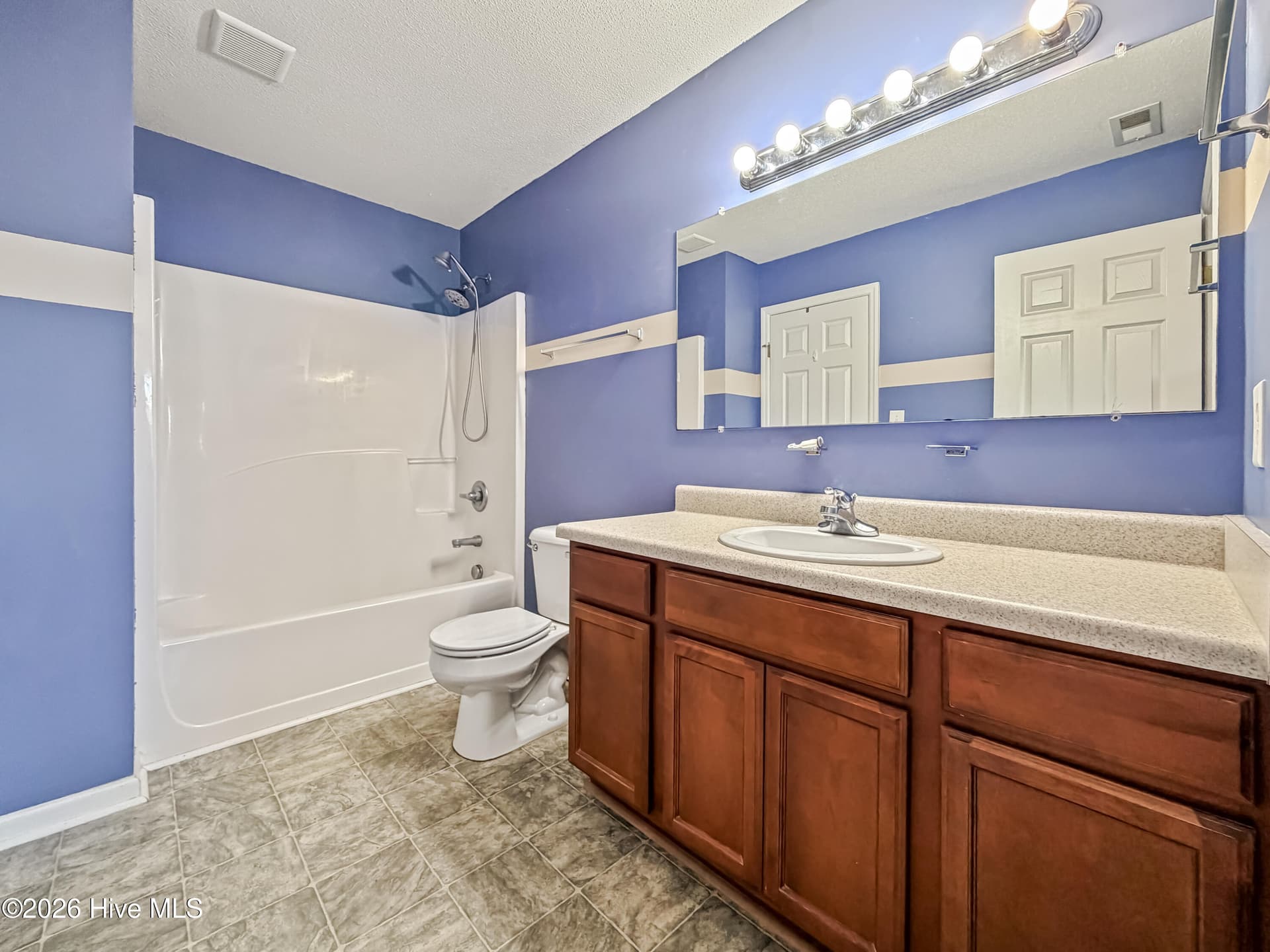 Townhouse at 164 Kelly Circle, Hubert, NC 28539, photo 32 of 37
