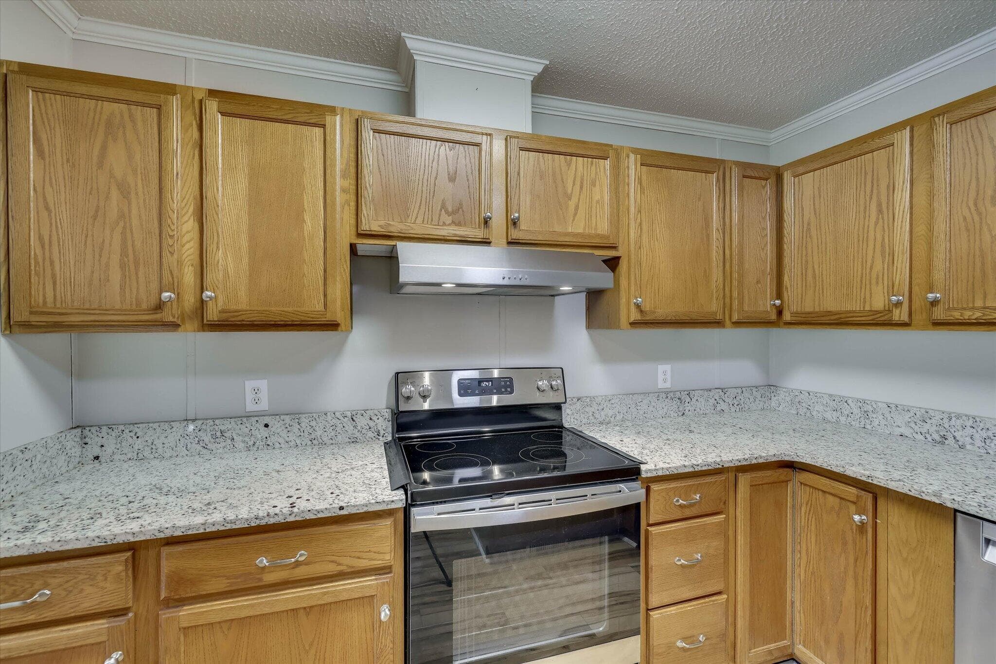 Manufactured Home at 111 Sheldon Drive, Martinez, GA 30907, photo 12 of 39