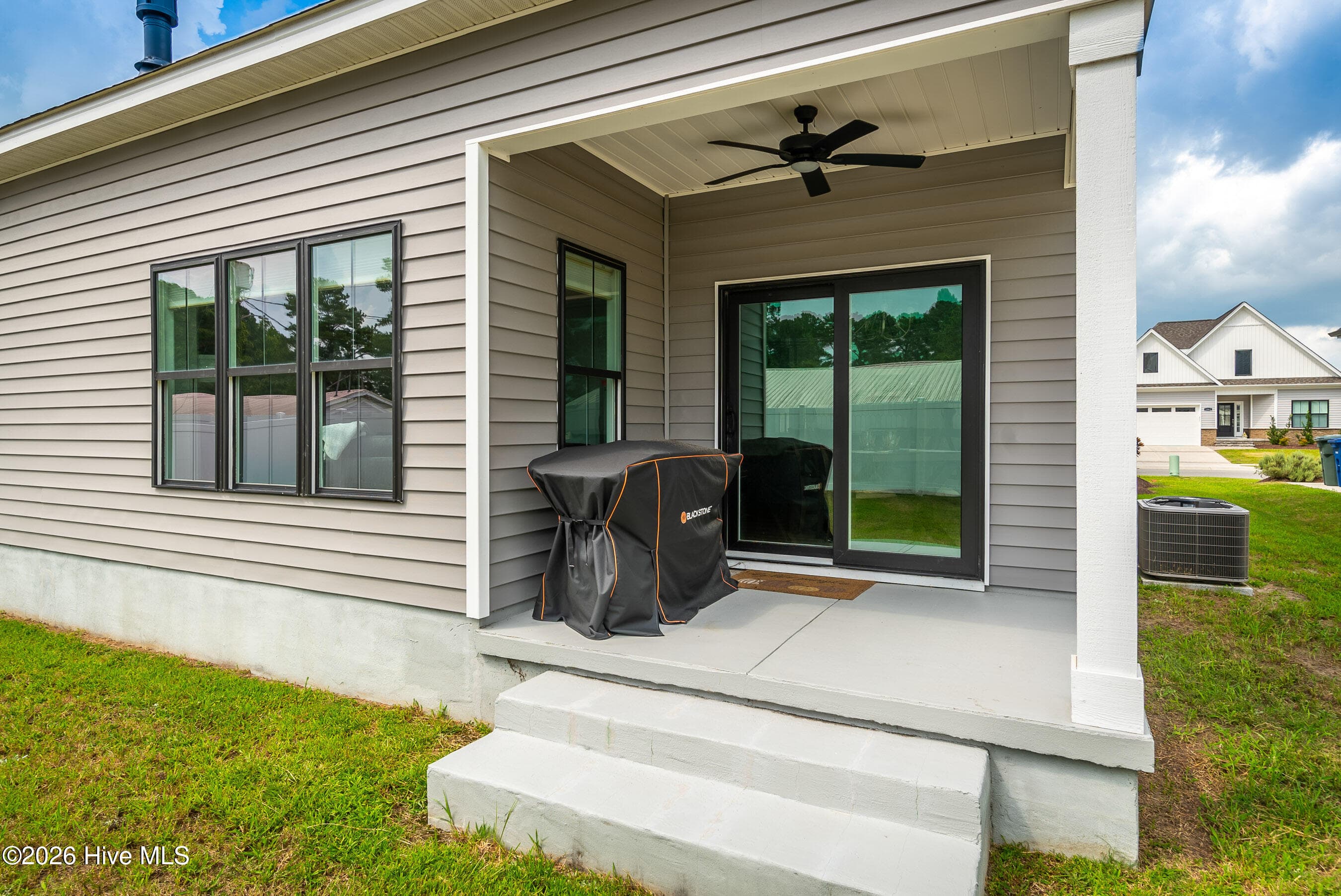 Single Family Residence at 1056 Montevallo Lane, Ayden, NC 28513, photo 5 of 22