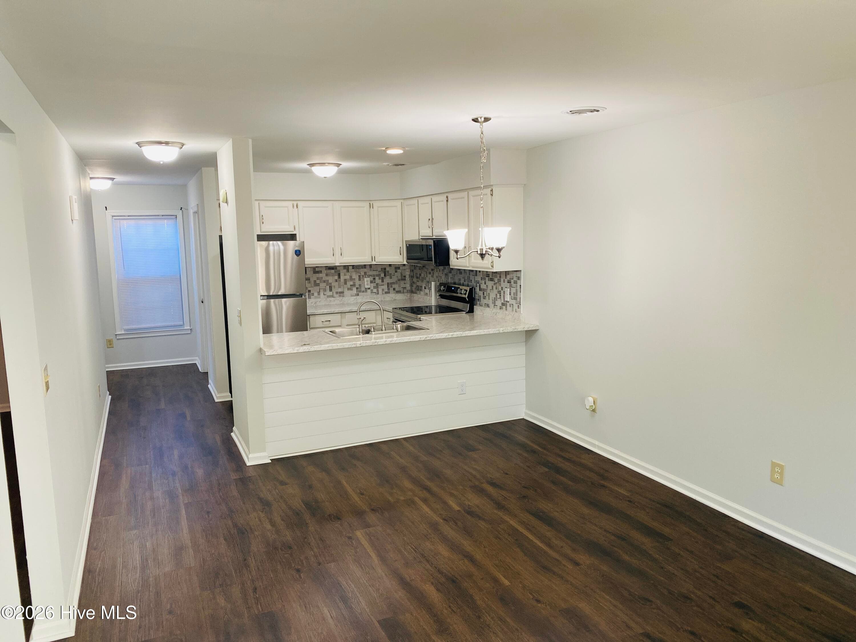 Condominium at 2702 S 17th Street Apt A, Wilmington, NC 28412, photo 9 of 19