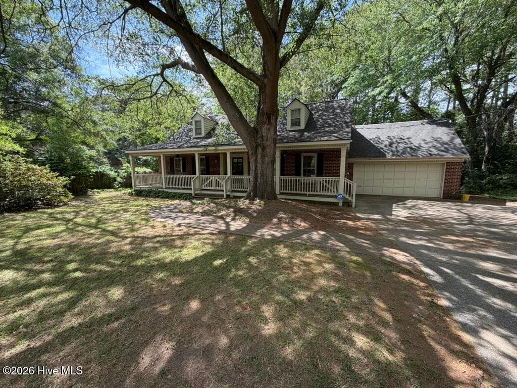 Single Family Residence at 2003 Hermitage Road NW, Wilson, NC 27896, photo 2 of 21