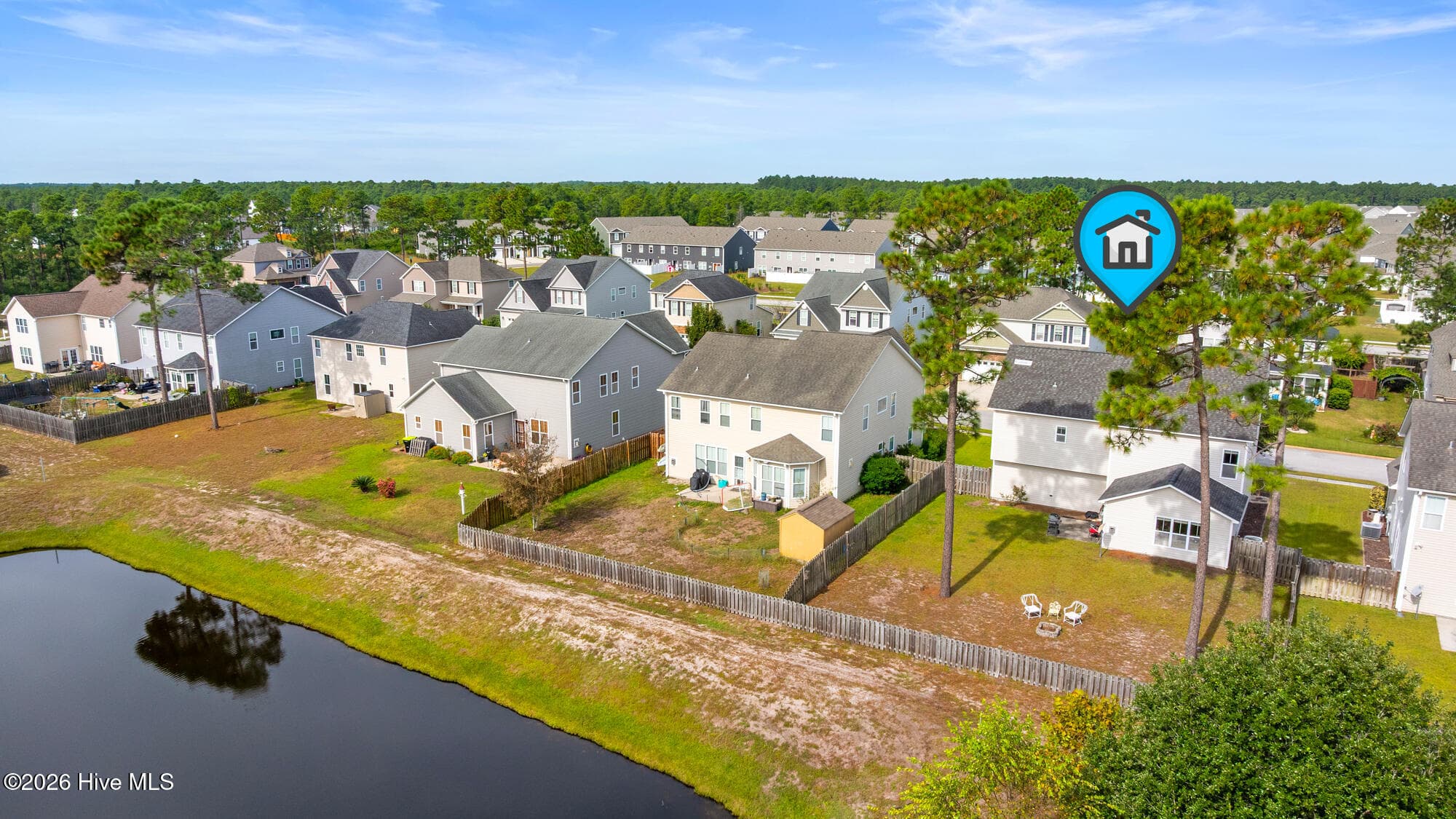 Single Family Residence at 8025 Footpath Road, Leland, NC 28451, photo 12 of 102