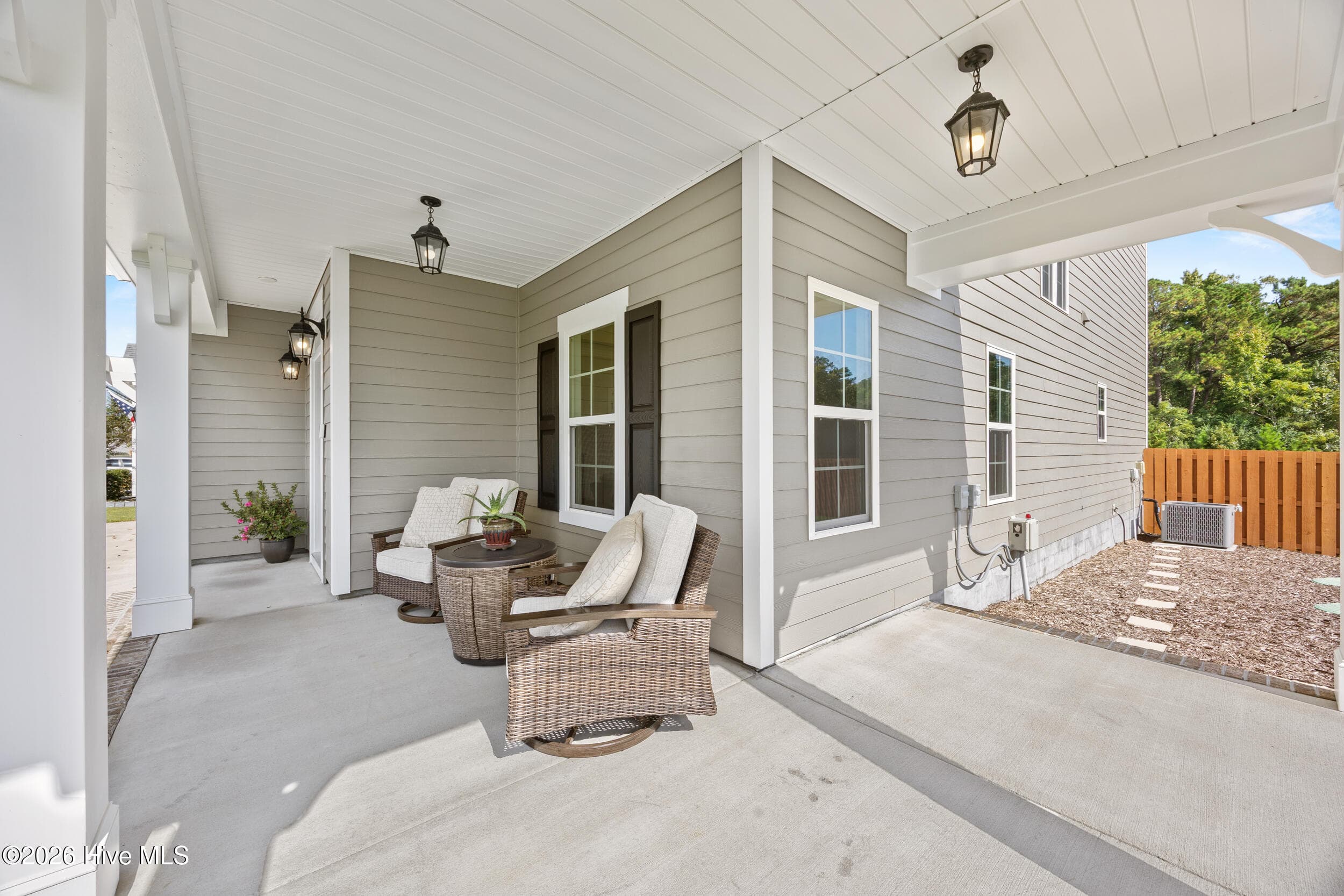 Single Family Residence at 6830 Campbells Ridge Drive SE, Leland, NC 28451, photo 6 of 66