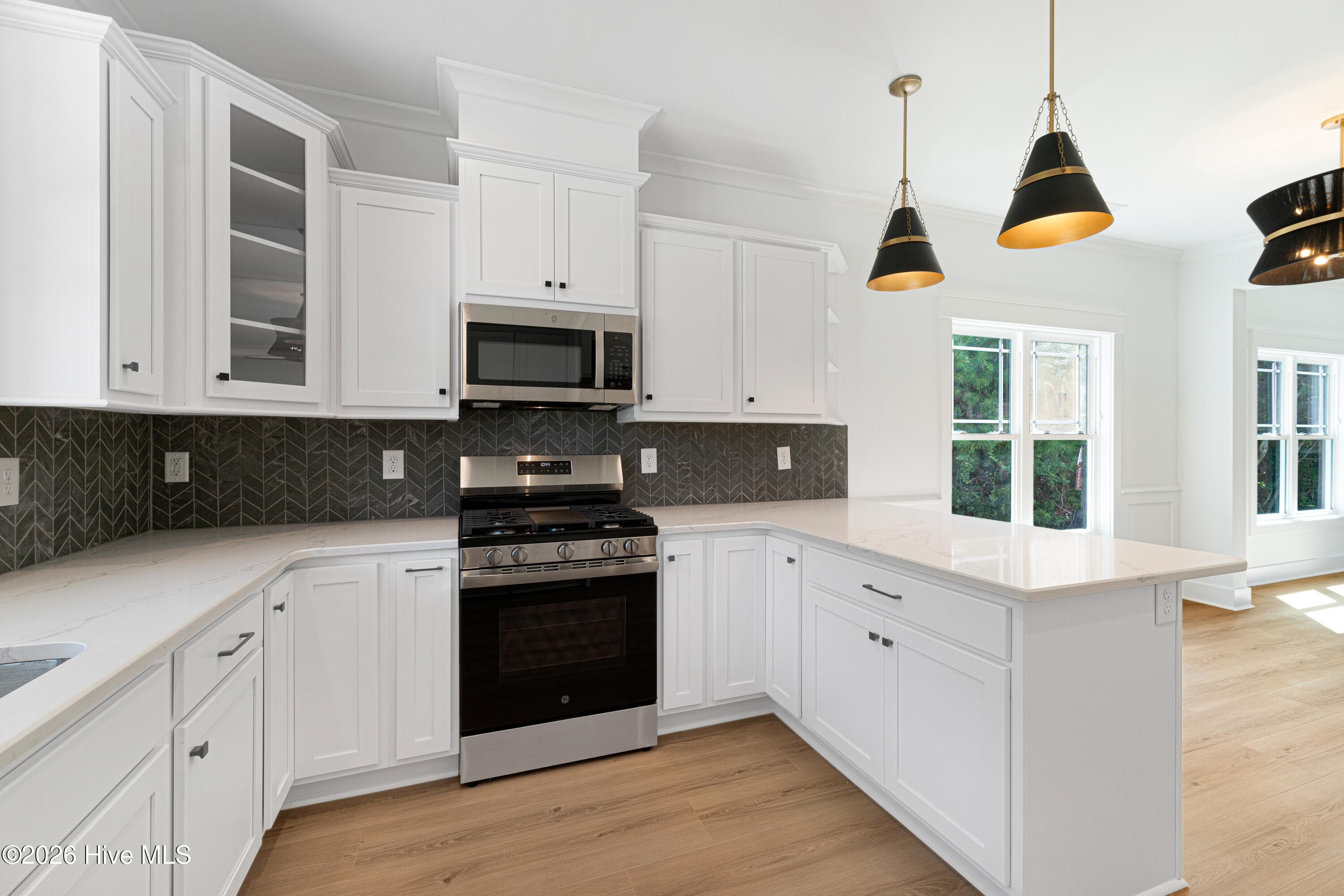 Single Family Residence at 116 Scouts Bend Road, Beaufort, NC 28516, photo 9 of 34