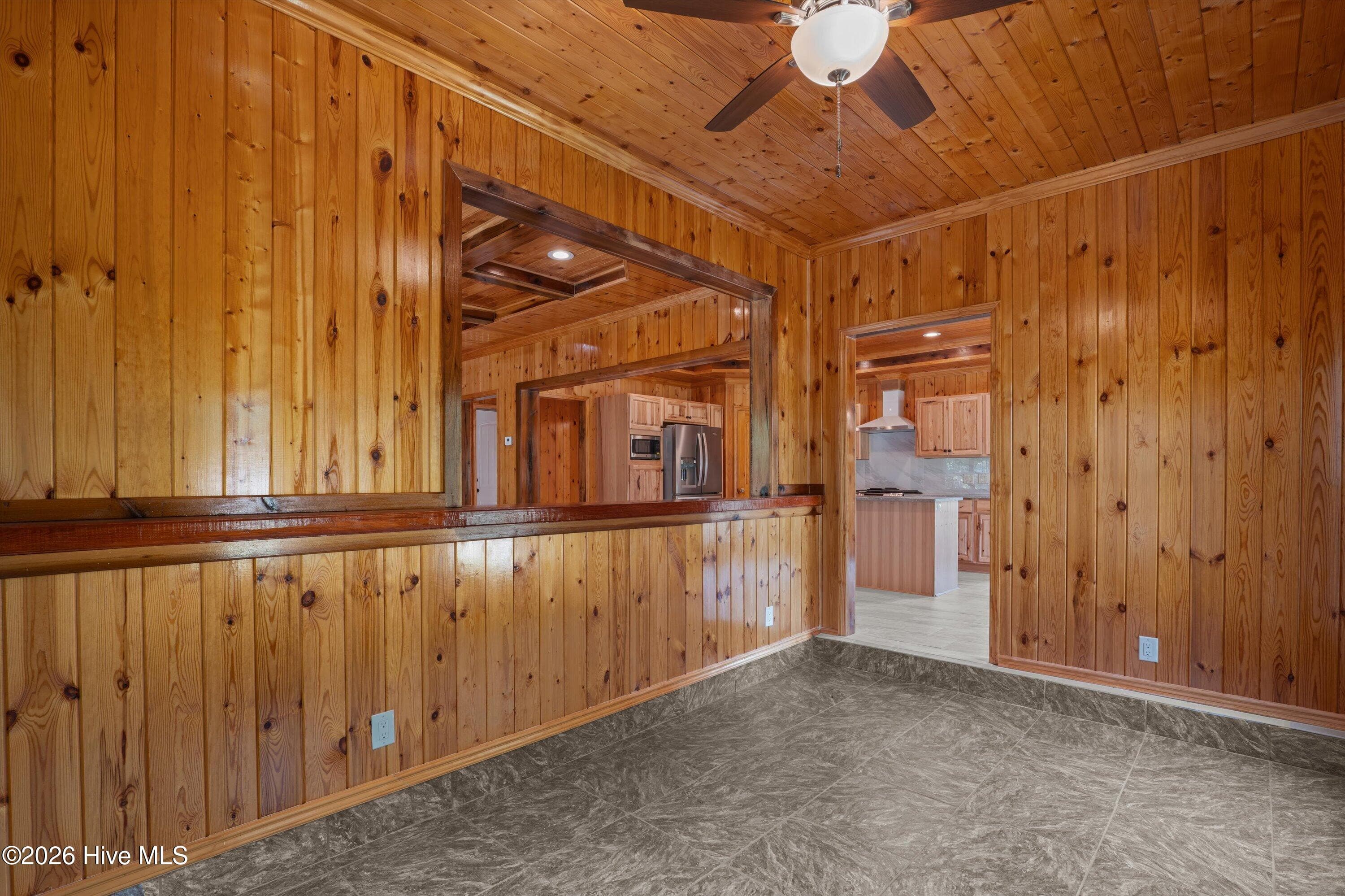 Single Family Residence at 1421 Edgefield Road, North Augusta, SC 29860, photo 4 of 6