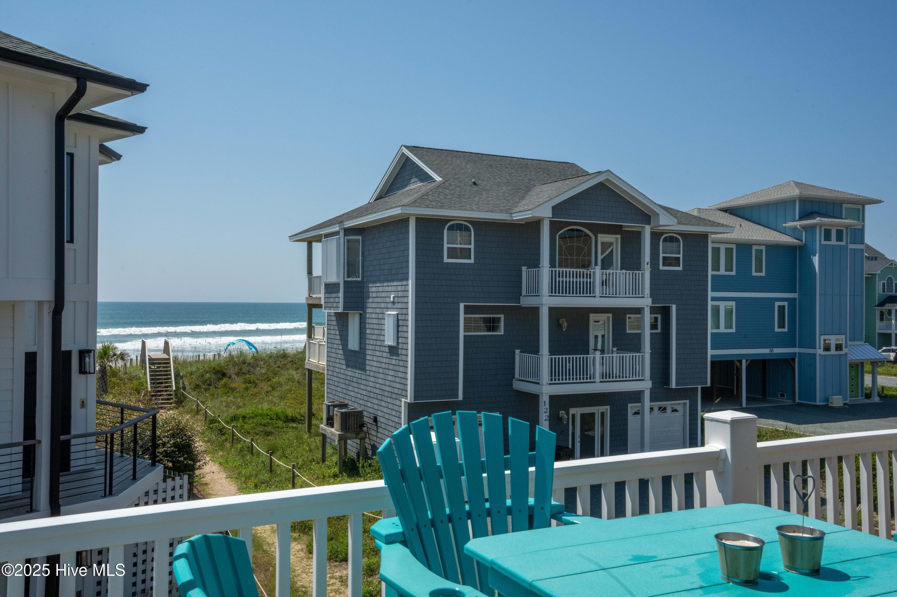 Single Family Residence at 124 N Permuda Wynd Drive, North Topsail Beach, NC 28460, photo 29 of 84