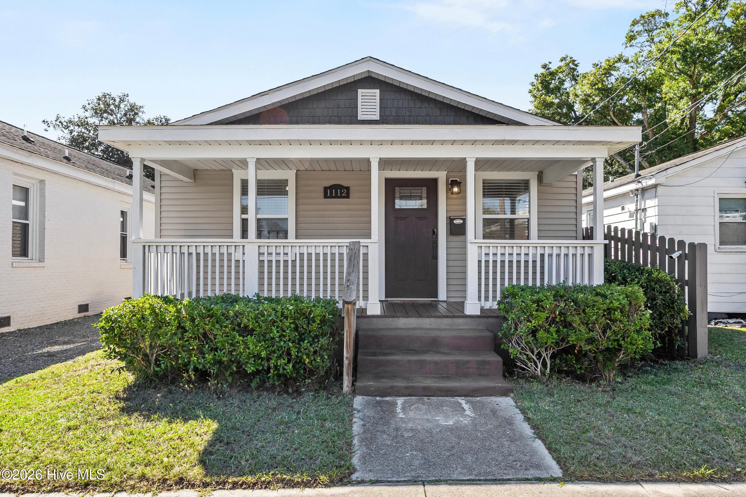 Single Family Residence at 1112 S 10th Street, Wilmington, NC 28401, photo 5 of 27