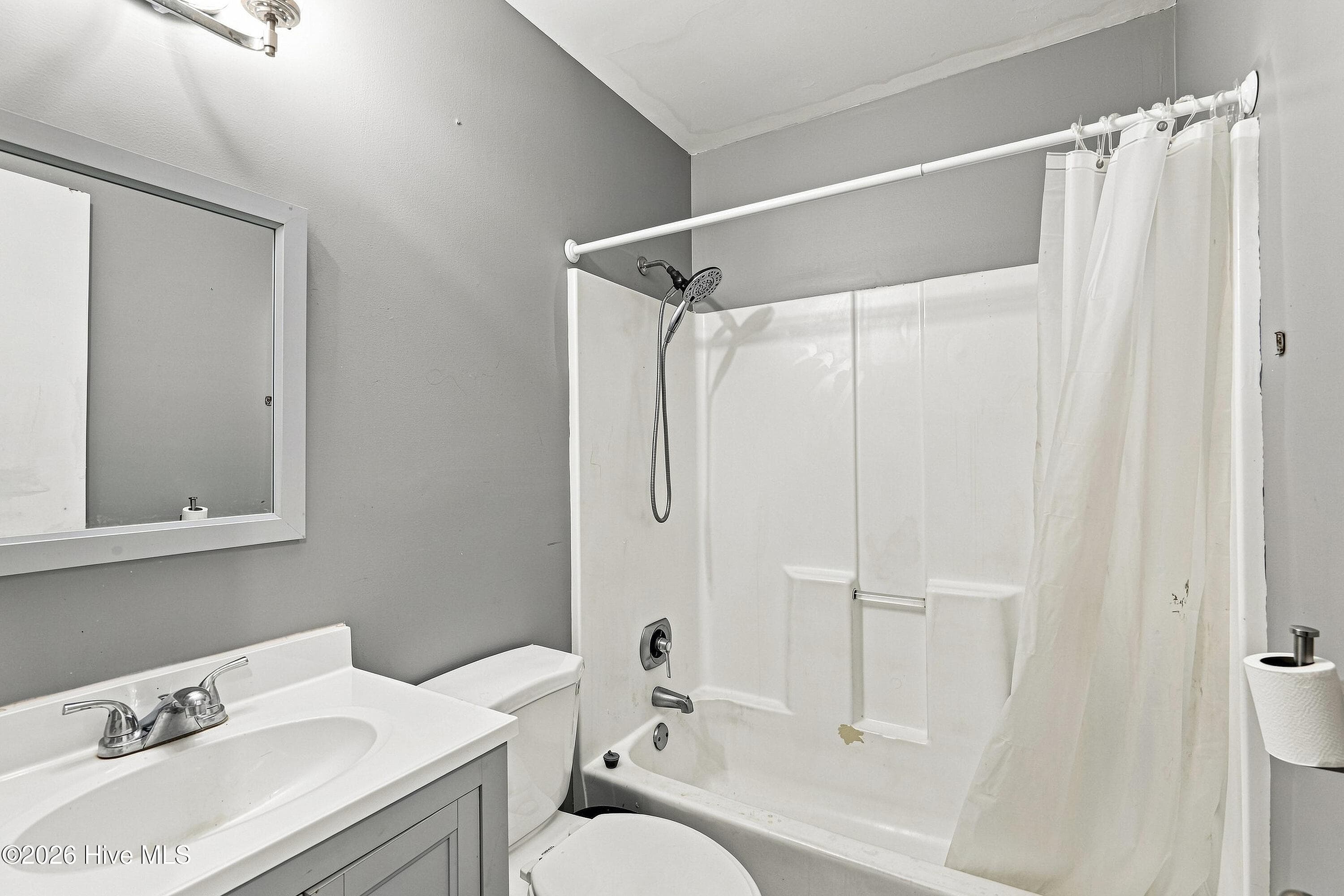 Bathroom - 215 S Ginger Drive, Hubert, NC 28539