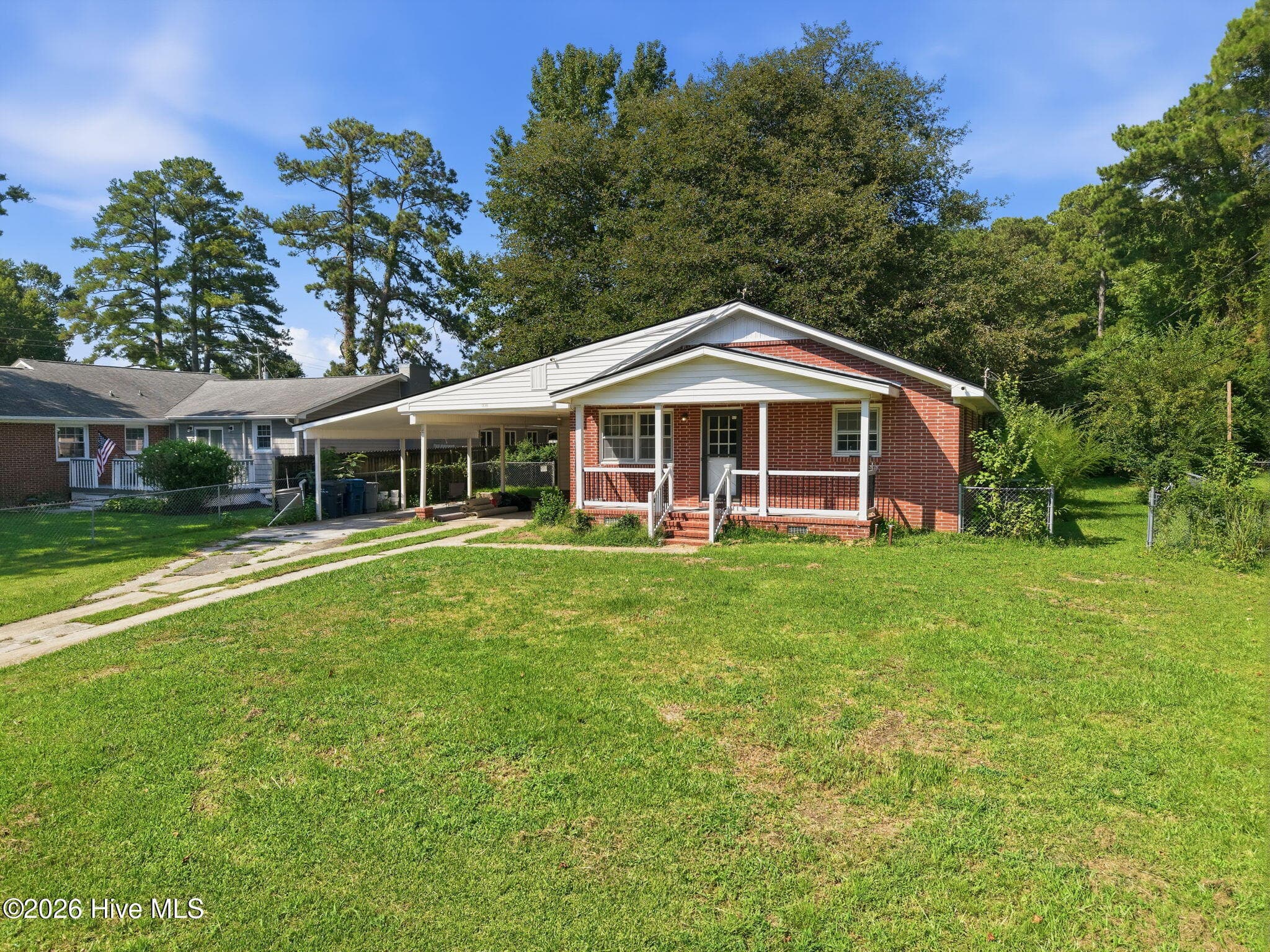 Single Family Residence at 103 Arthur Court, Jacksonville, NC 28546, photo 5 of 49