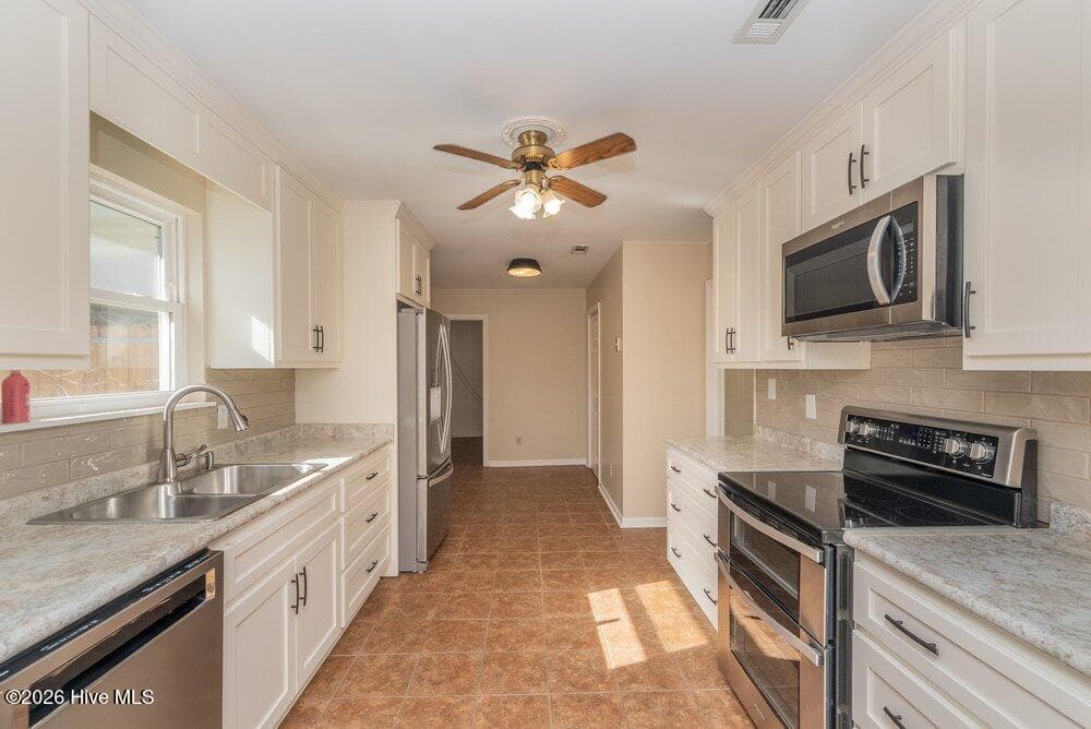 Single Family Residence at 4425 Goshen Lake Drive S, Augusta, GA 30906, photo 14 of 43