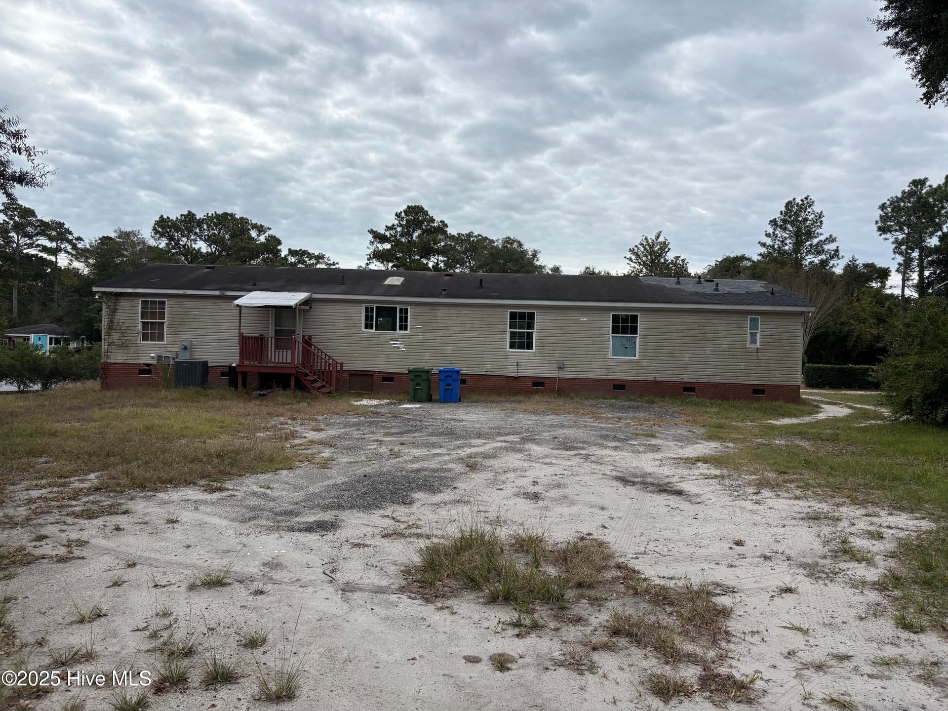 Modular at 5013 Oleander Drive, Wilmington, NC 28403