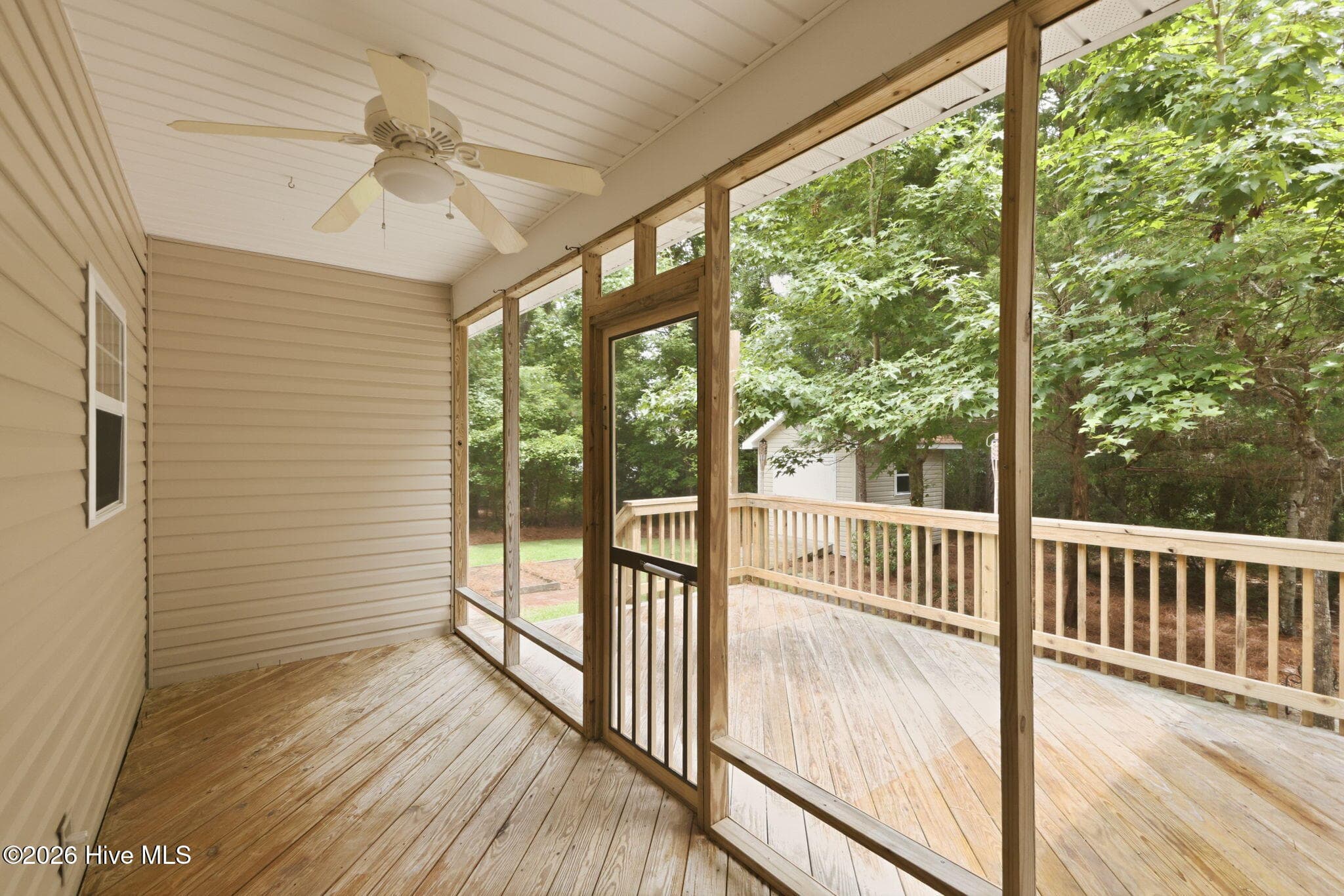 Single Family Residence at 311 Winding Woods Way, Beaufort, NC 28516, photo 12 of 66