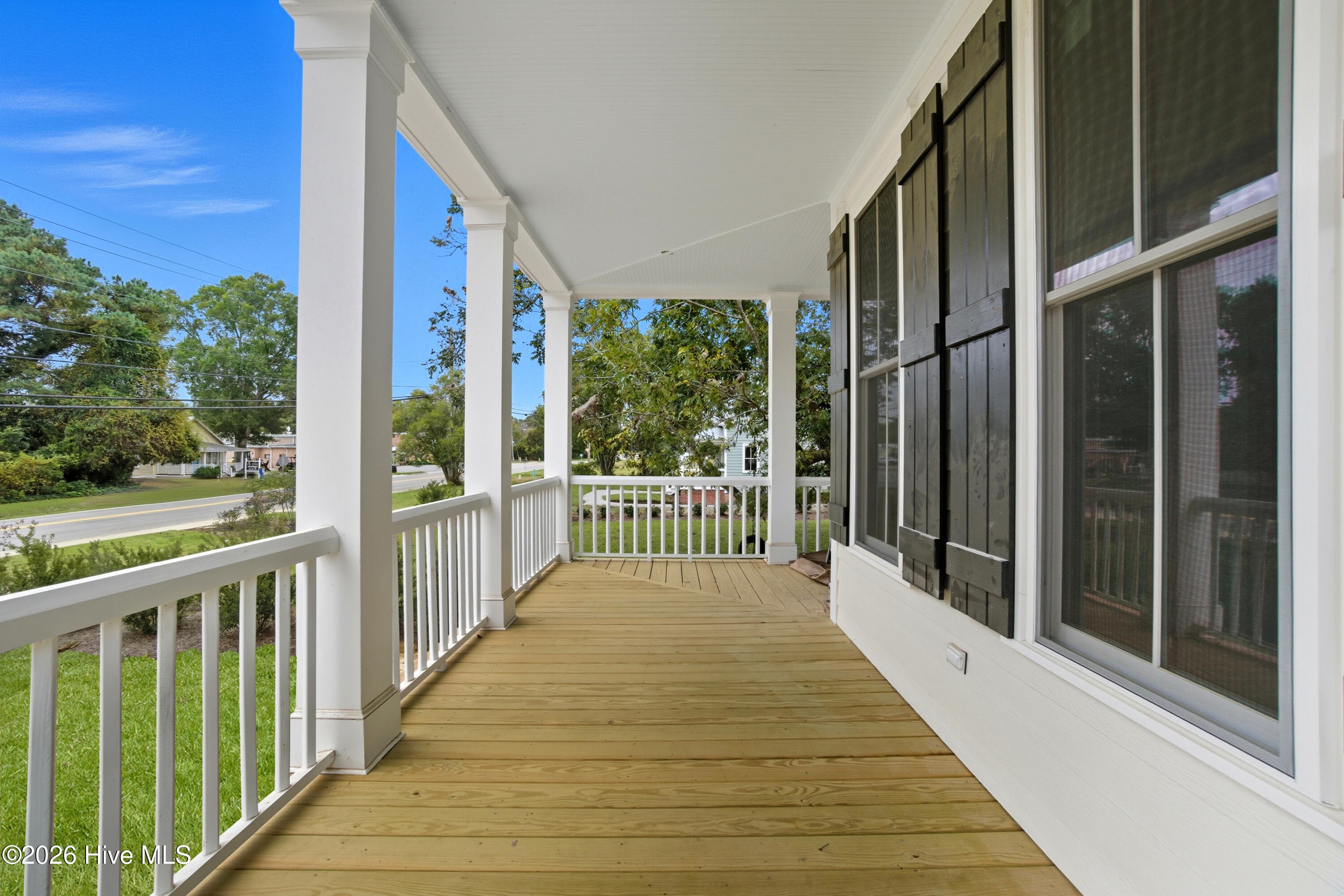 Single Family Residence at 111 Stonewall Lane, Edenton, NC 27932, photo 3 of 50