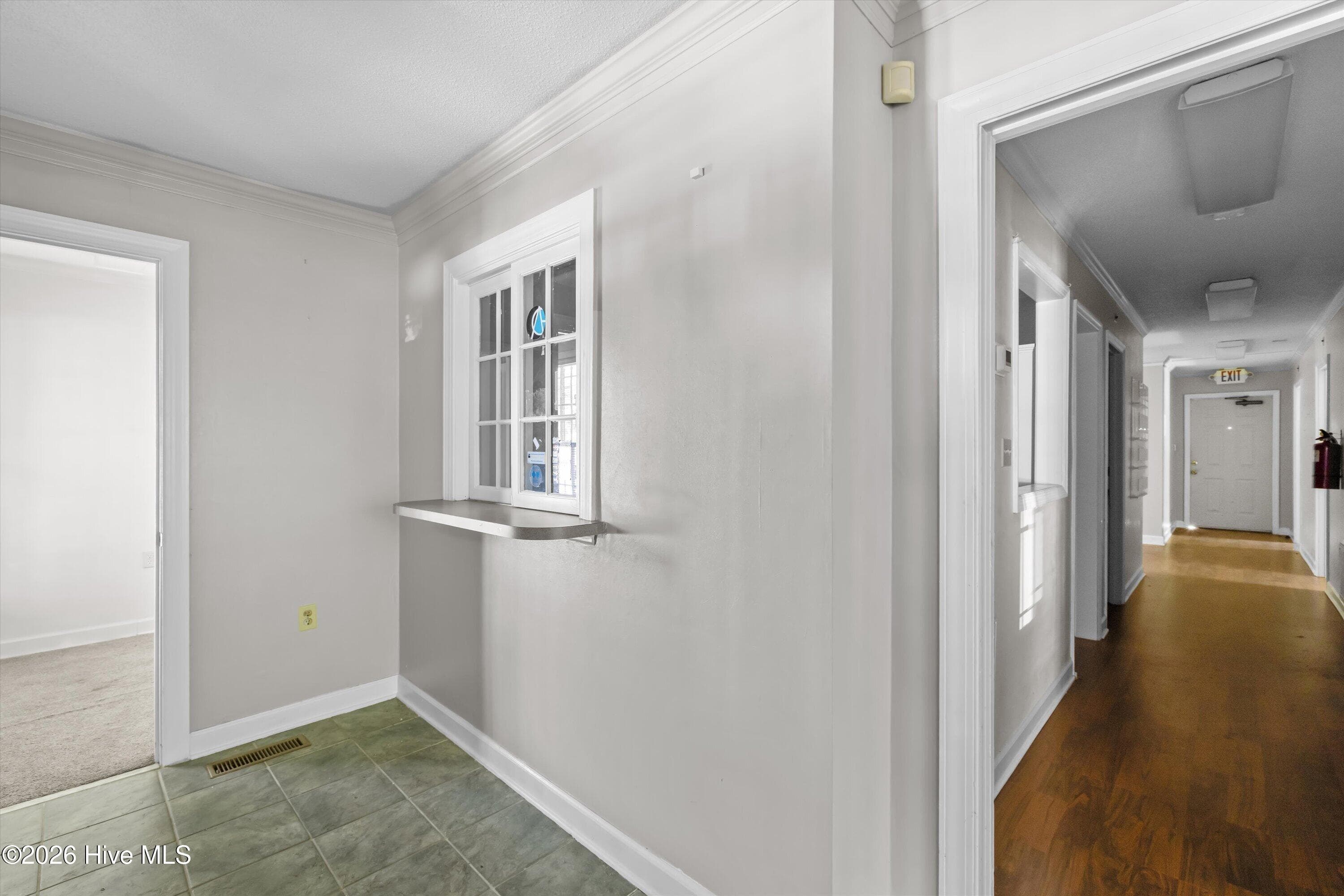 Commercial Sale at 2320 Wrightsboro Road, Augusta, GA 30904, photo 6 of 39