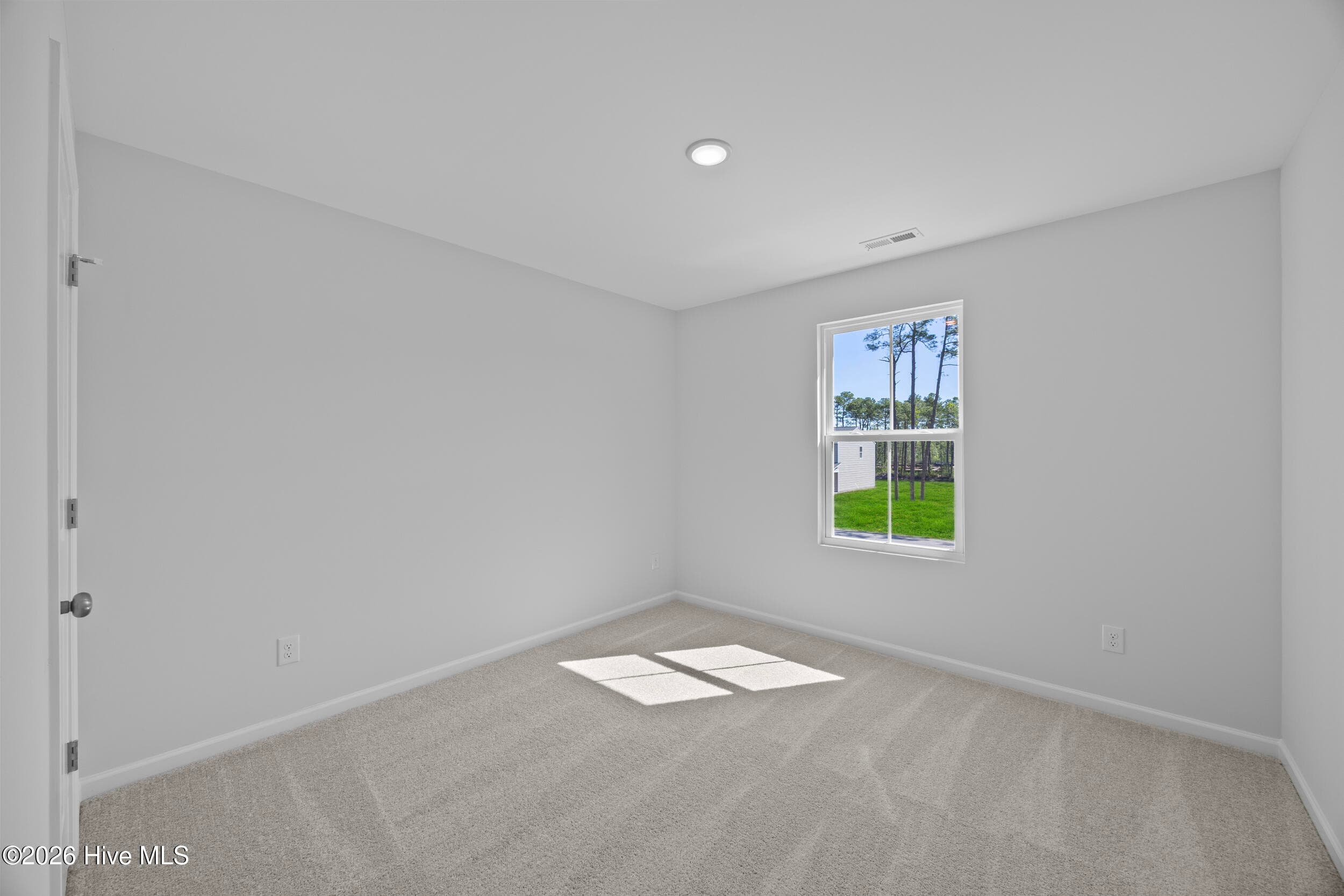 Single Family Residence at 910 Parkway Road, Boiling Spring Lakes, NC 28461, photo 15 of 34