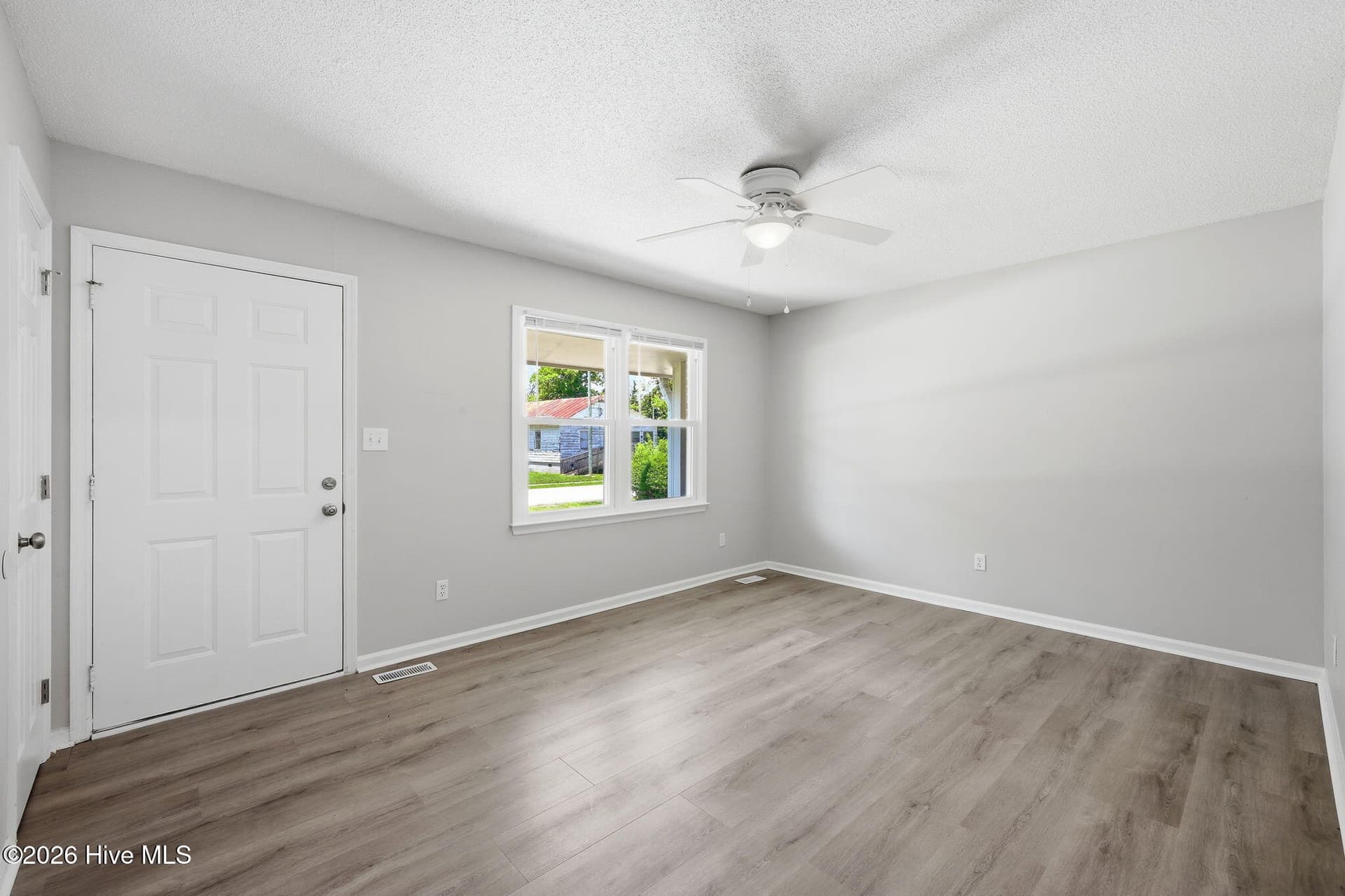 Single Family Residence at 101 N Water Street, Bayboro, NC 28515, photo 9 of 43