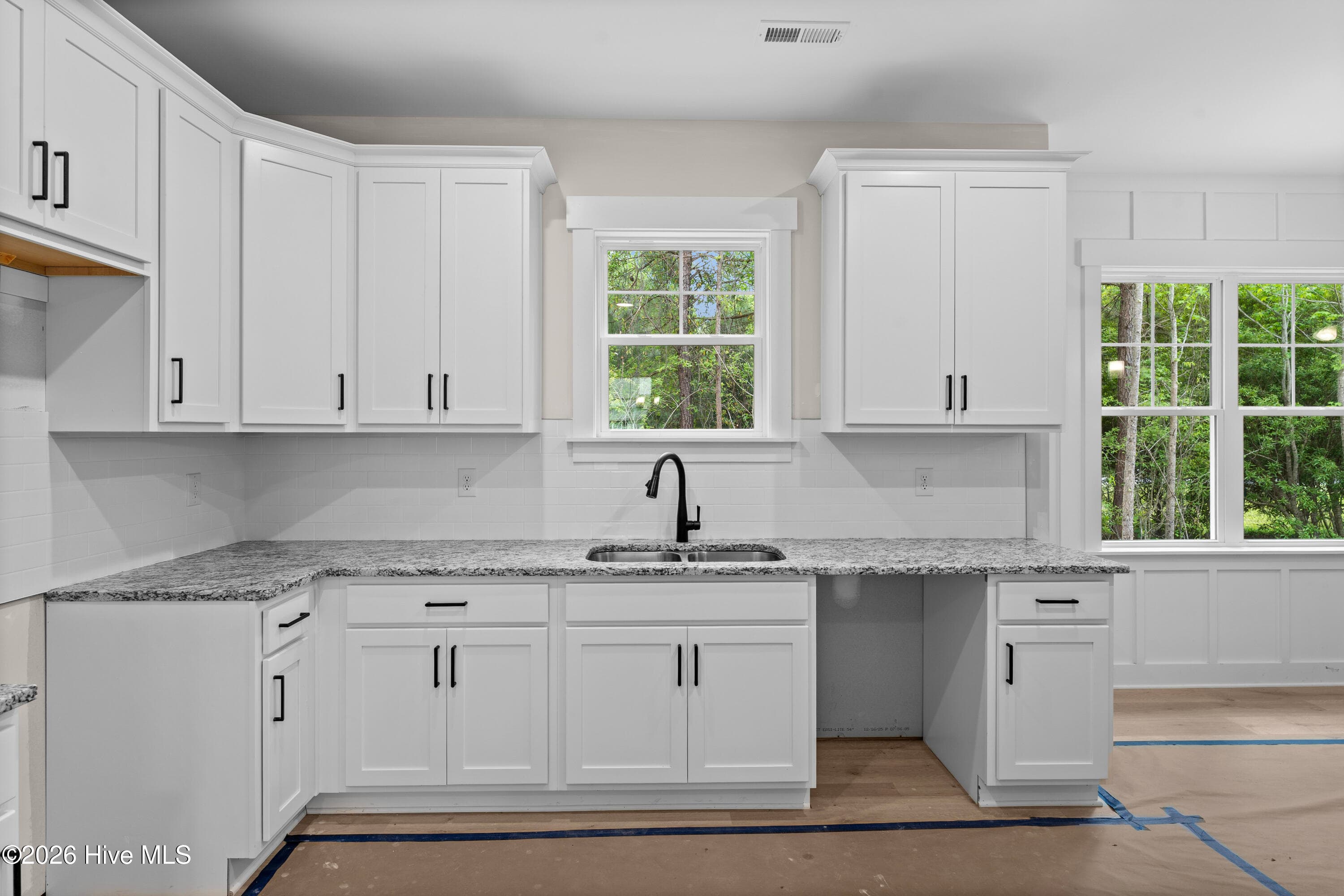 Single Family Residence at 400 Stone Hawk Lane, New Bern, NC 28560, photo 32 of 110