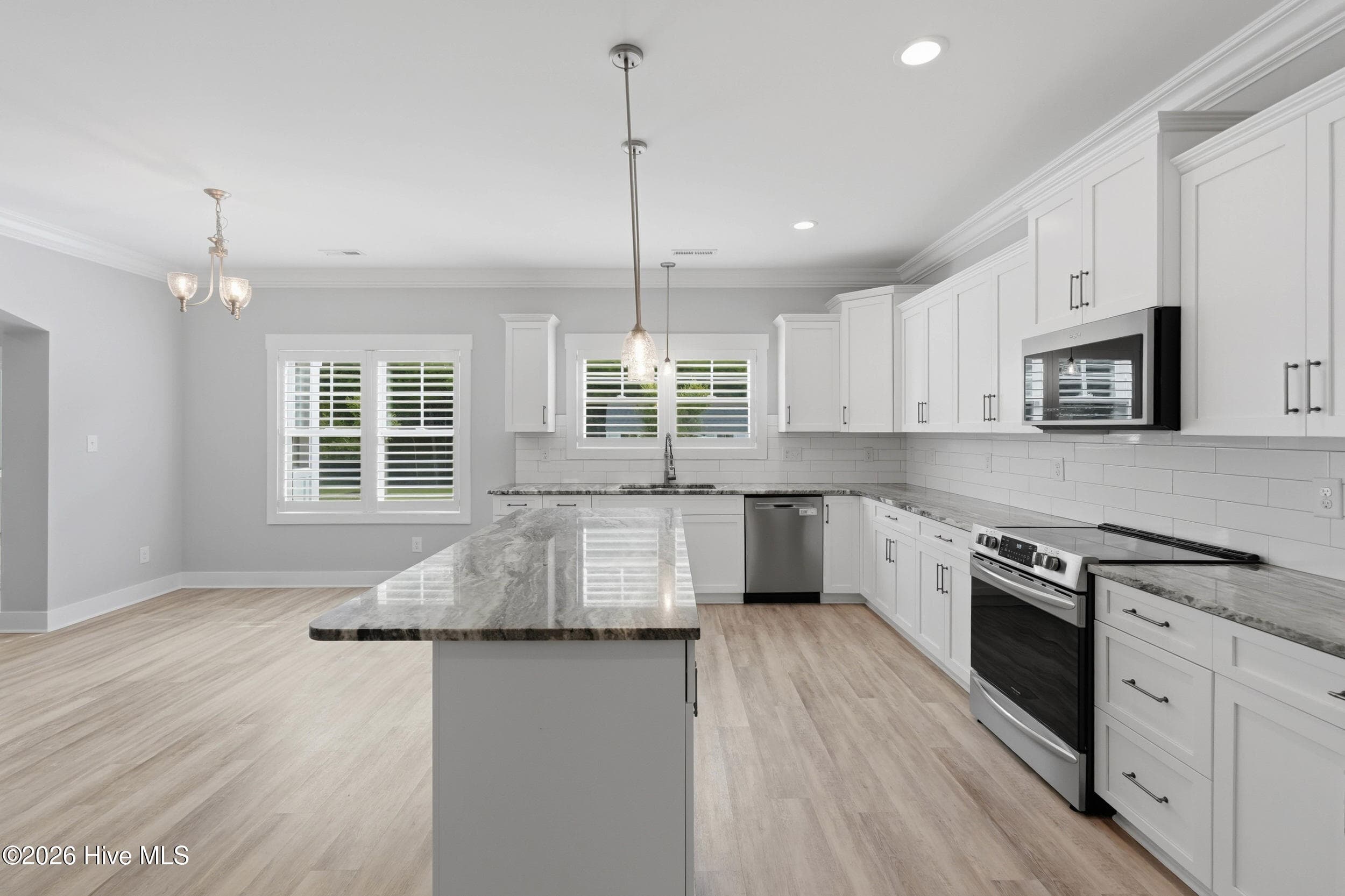 Single Family Residence at 531 Moss Lake Lane, Holly Ridge, NC 28445, photo 26 of 86